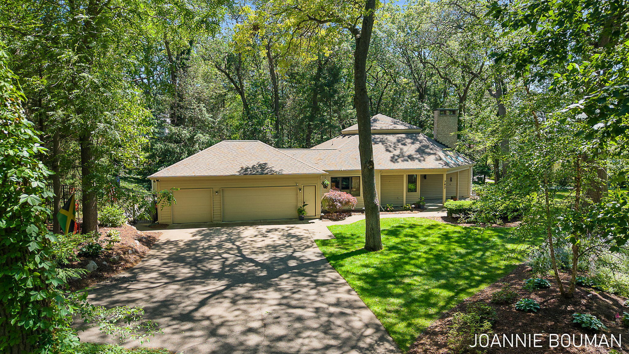 792 Pine Bay Avenue Holland MI 49424