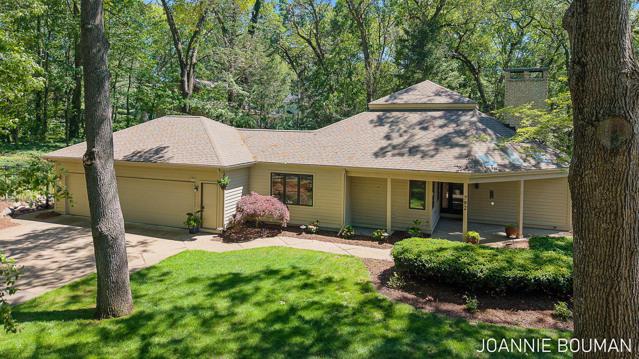 792 Pine Bay Avenue Holland MI 49424