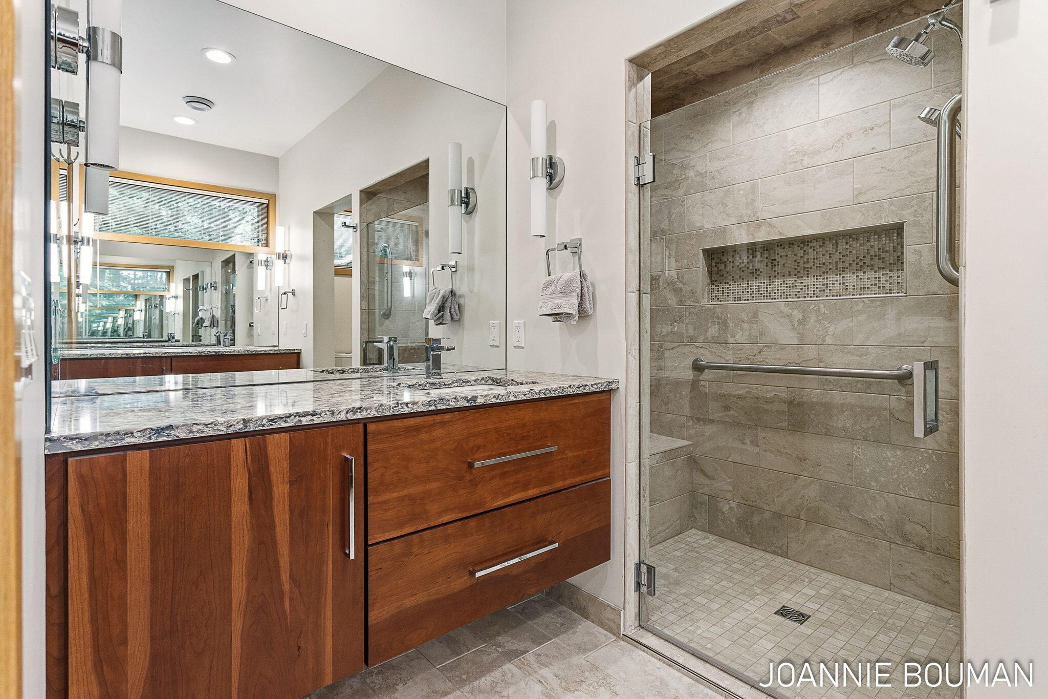 792 Pine Bay Avenue Holland MI 49424