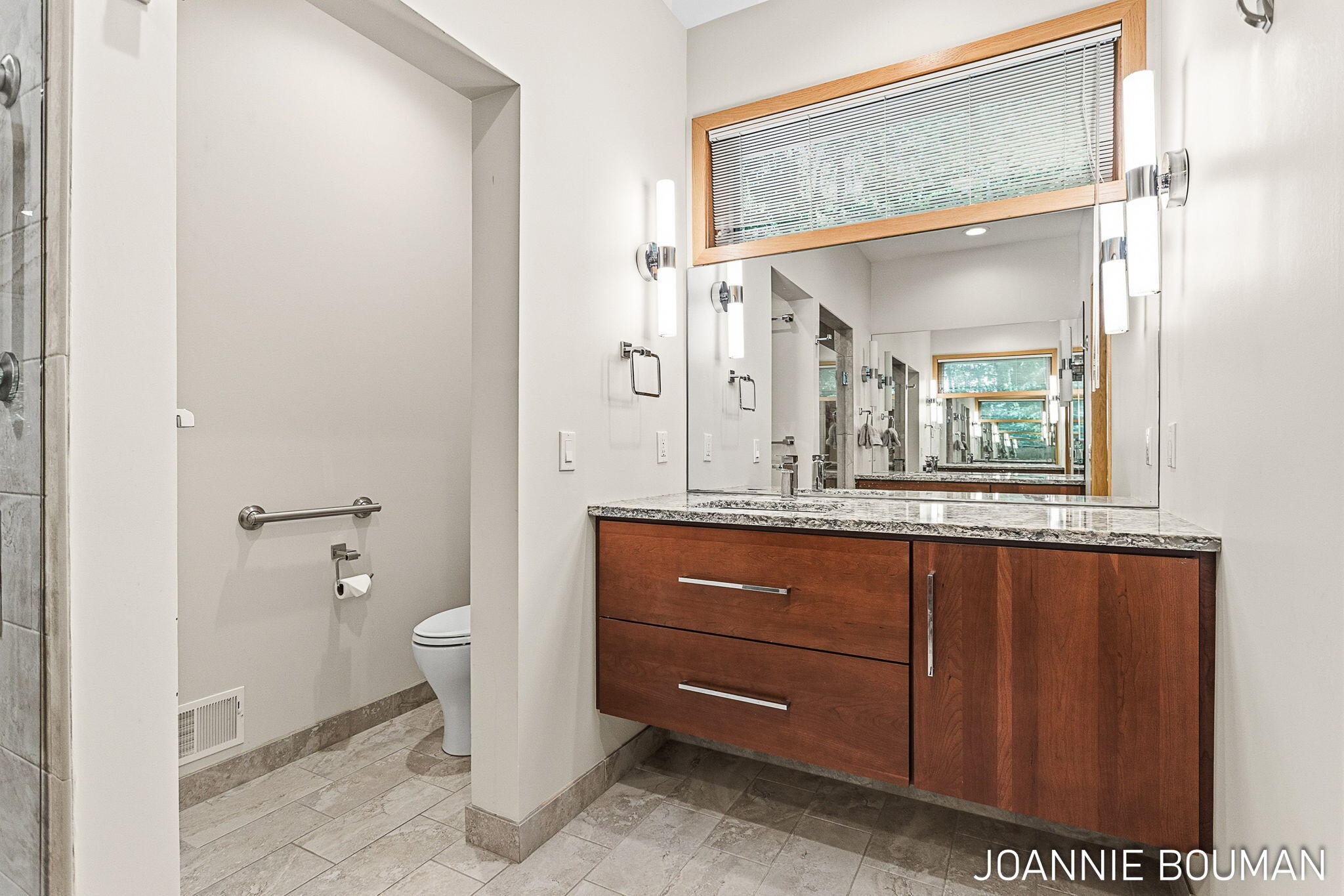 792 Pine Bay Avenue Holland MI 49424
