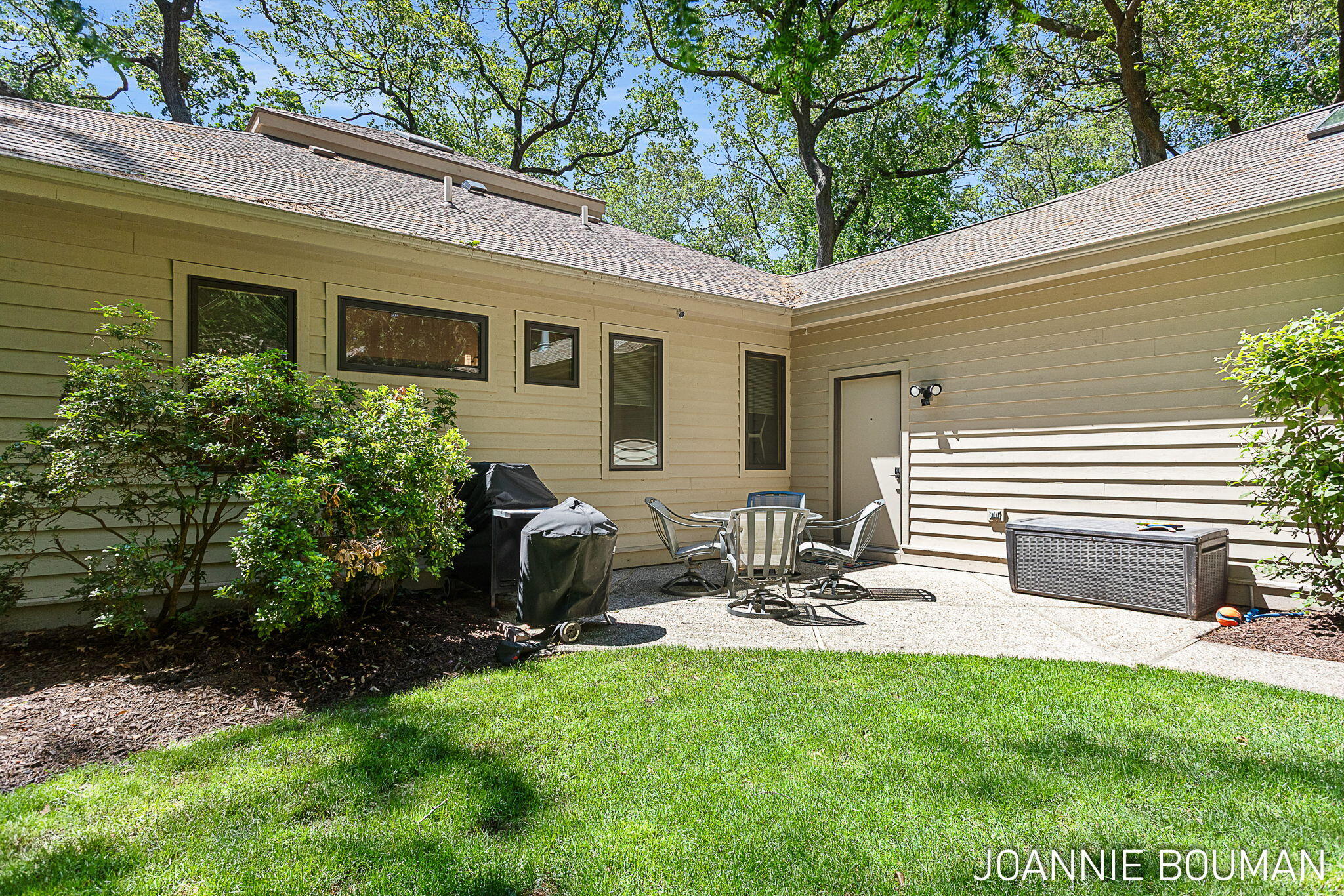 792 Pine Bay Avenue Holland MI 49424