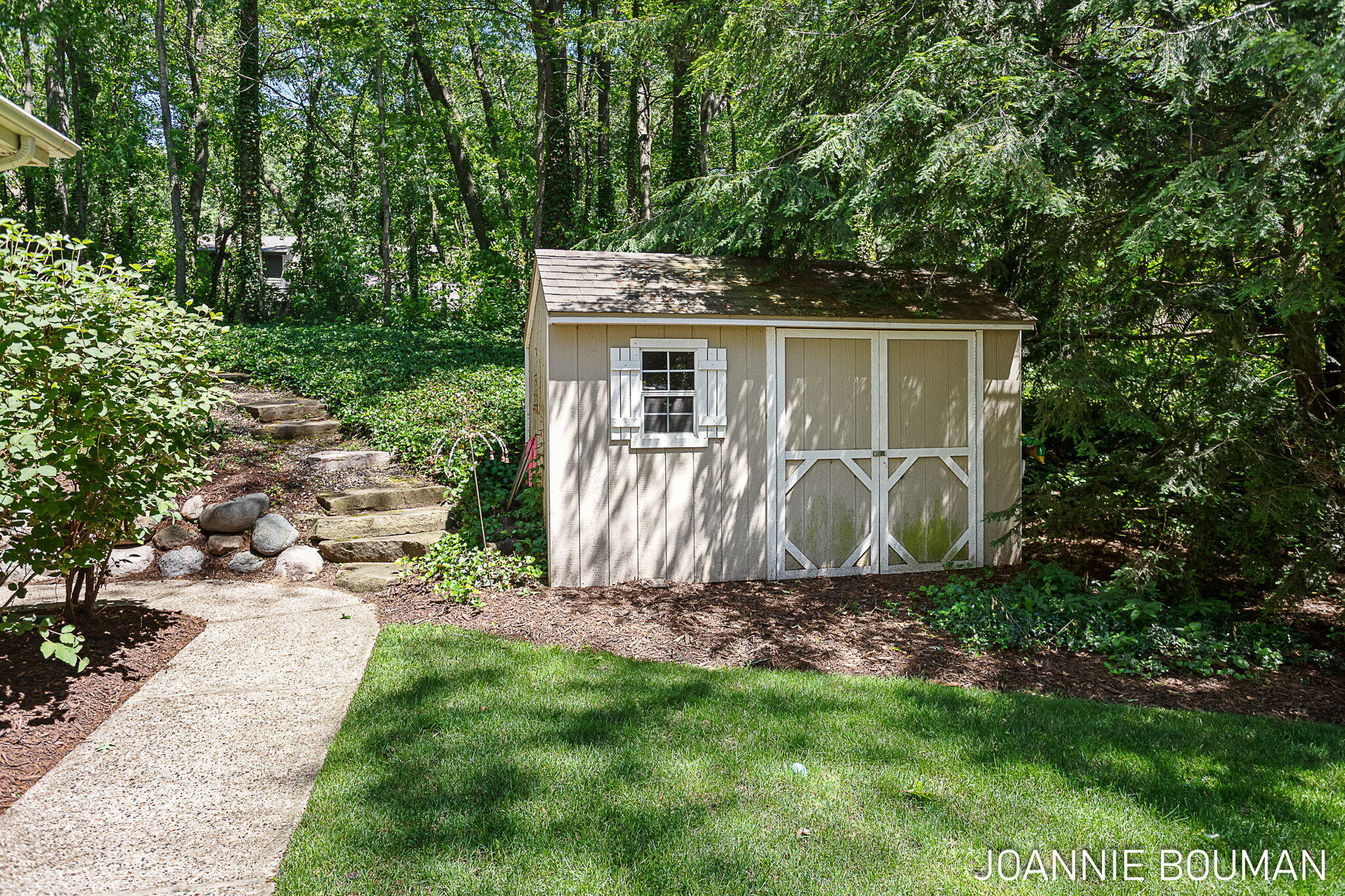 792 Pine Bay Avenue Holland MI 49424