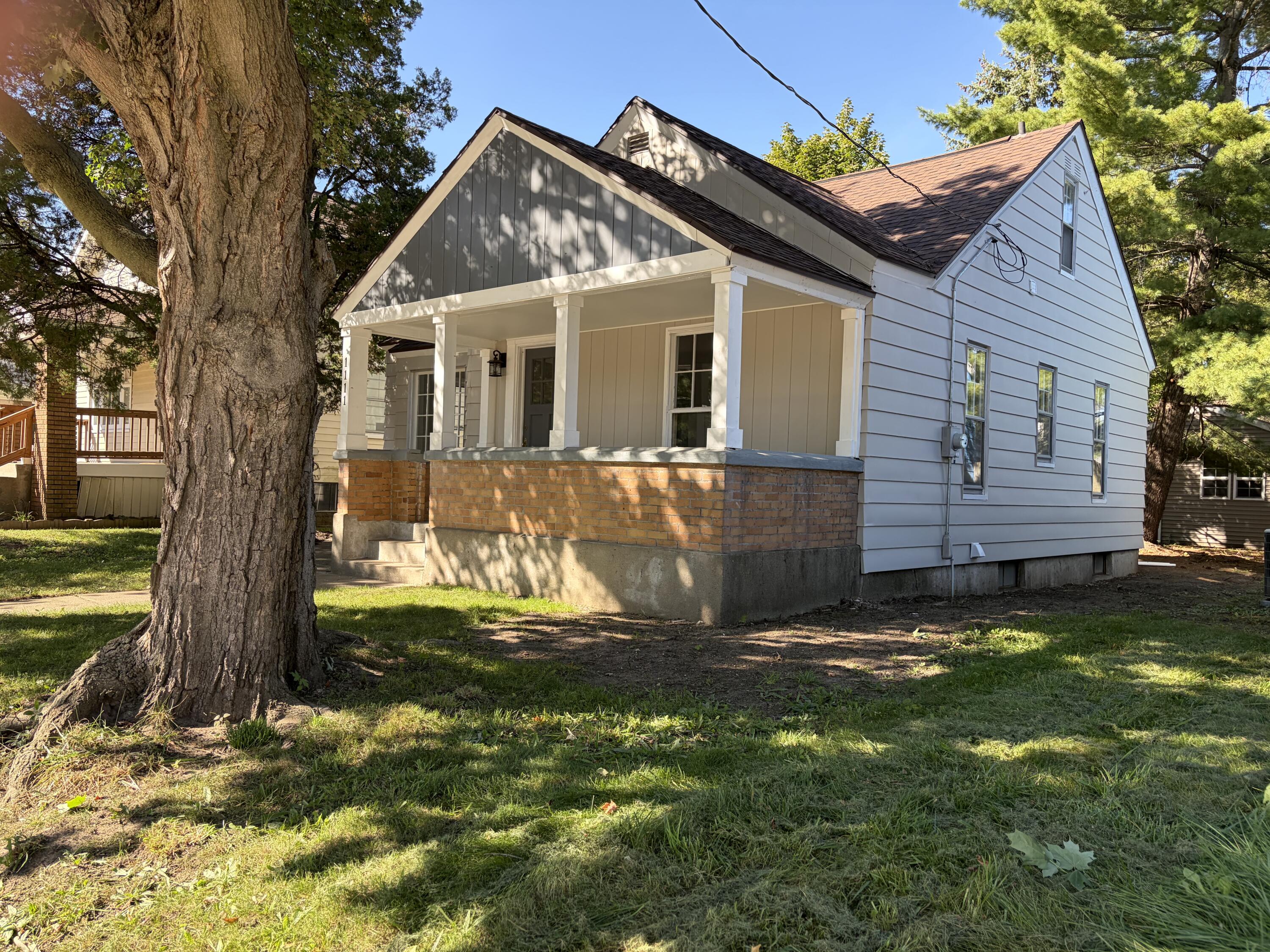 1111 Merritt Street SE Grand Rapids MI 49507