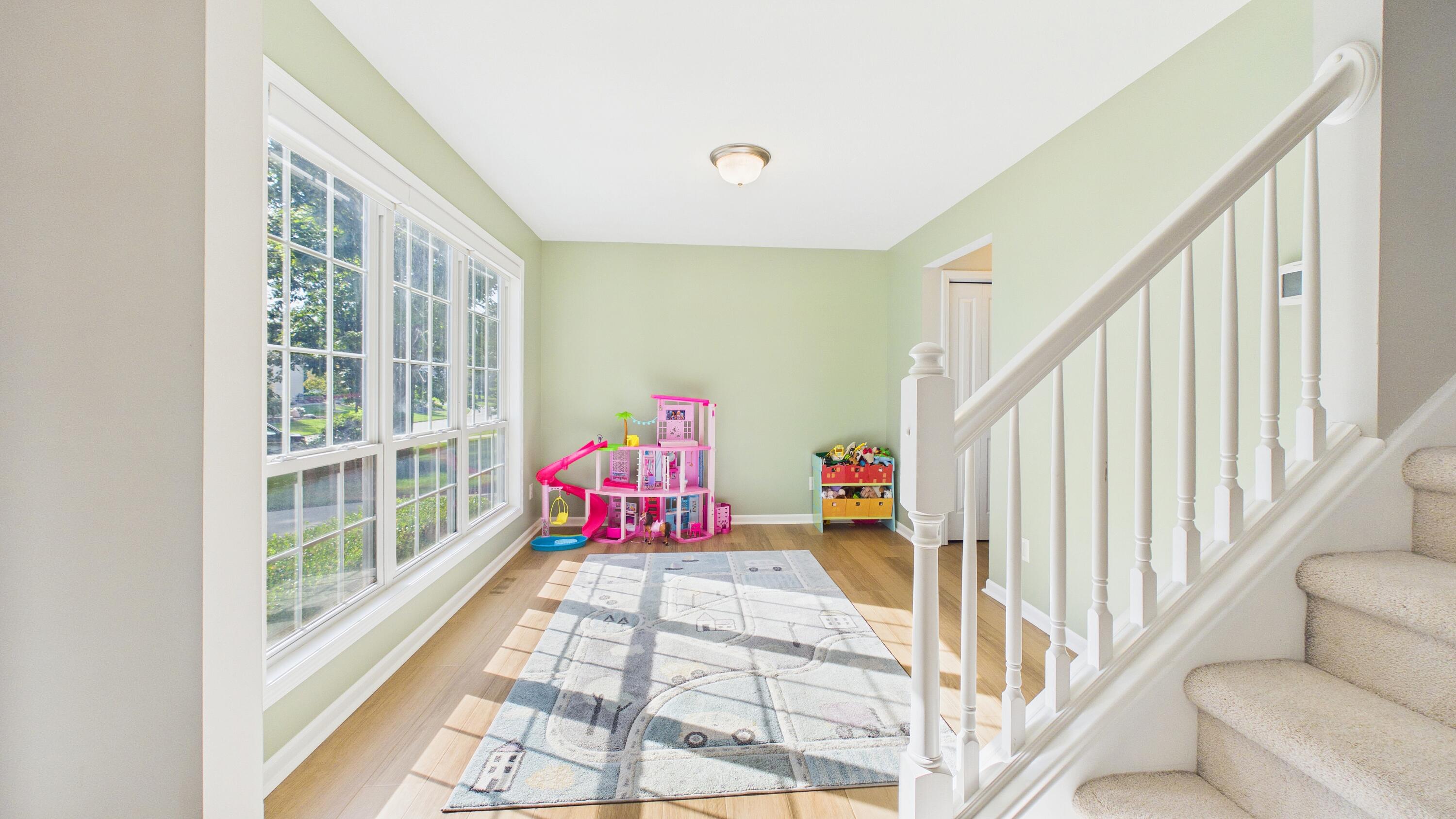 6747 Winter Creek Road Norton Shores MI 49444