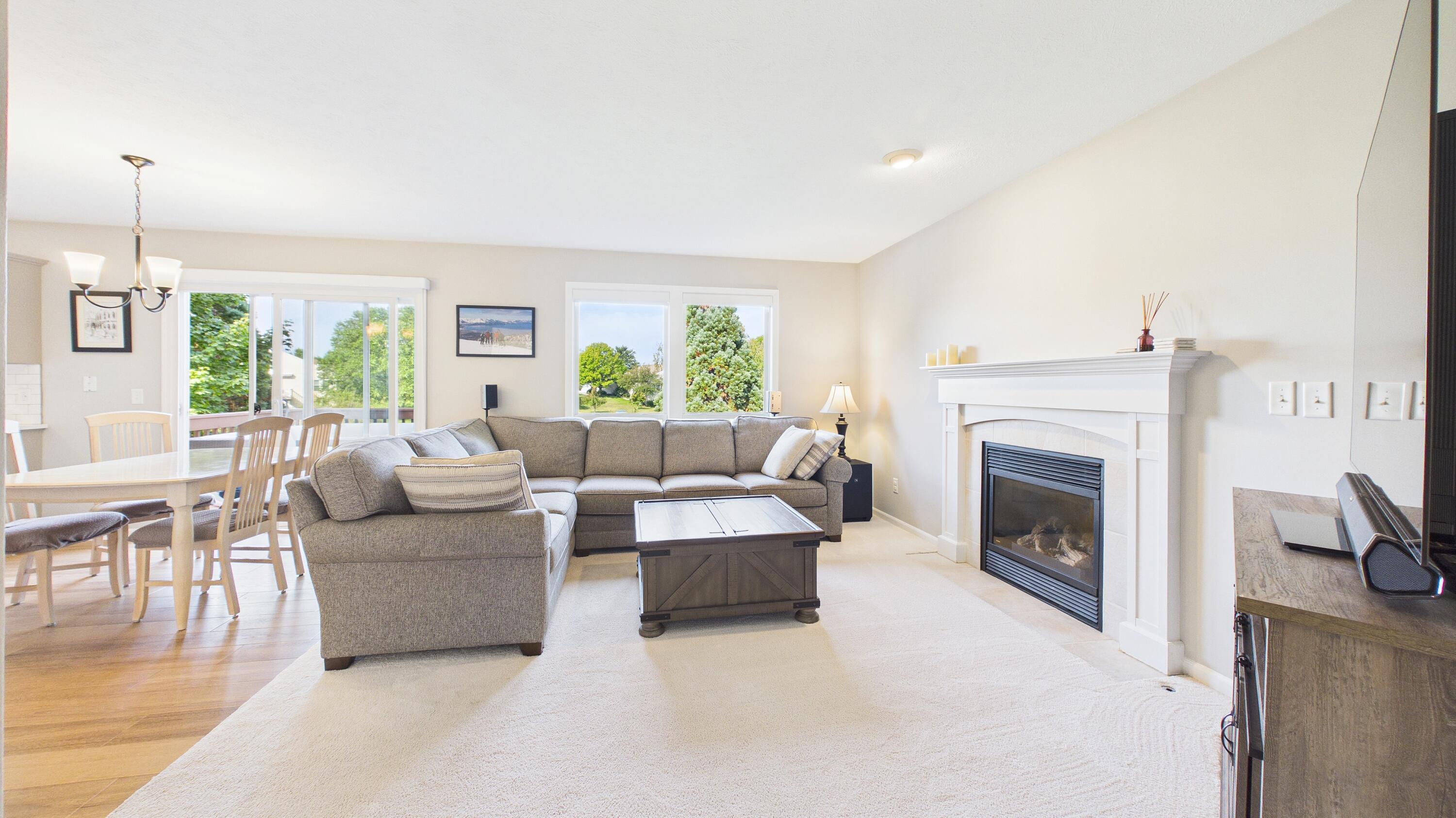6747 Winter Creek Road Norton Shores MI 49444