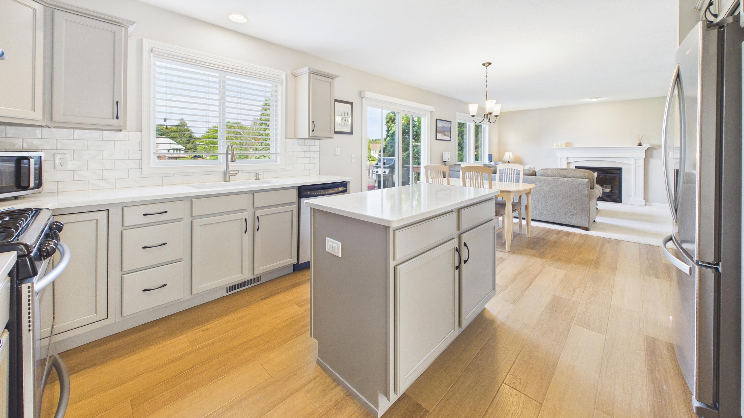 6747 Winter Creek Road Norton Shores MI 49444