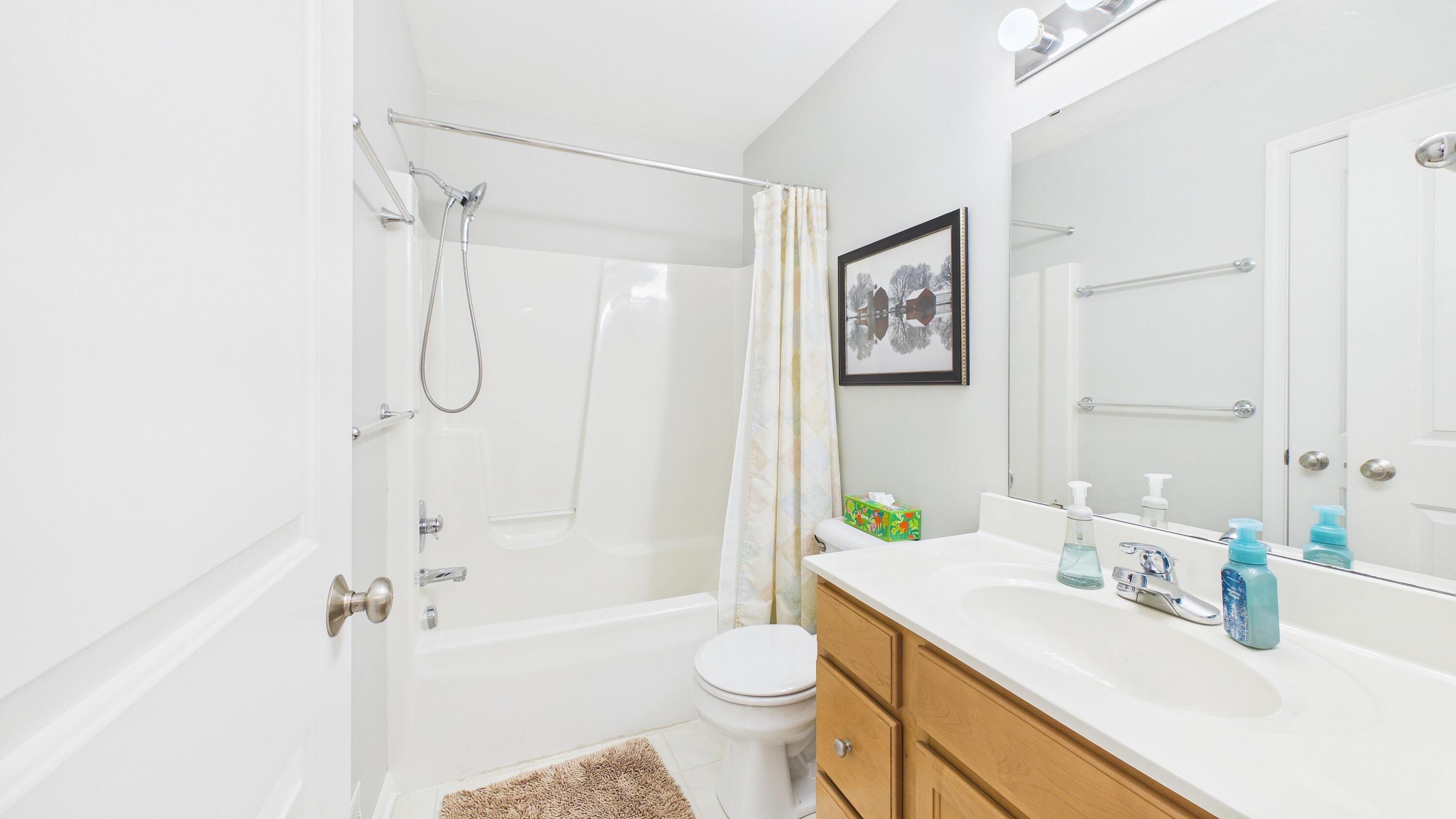 6747 Winter Creek Road Norton Shores MI 49444