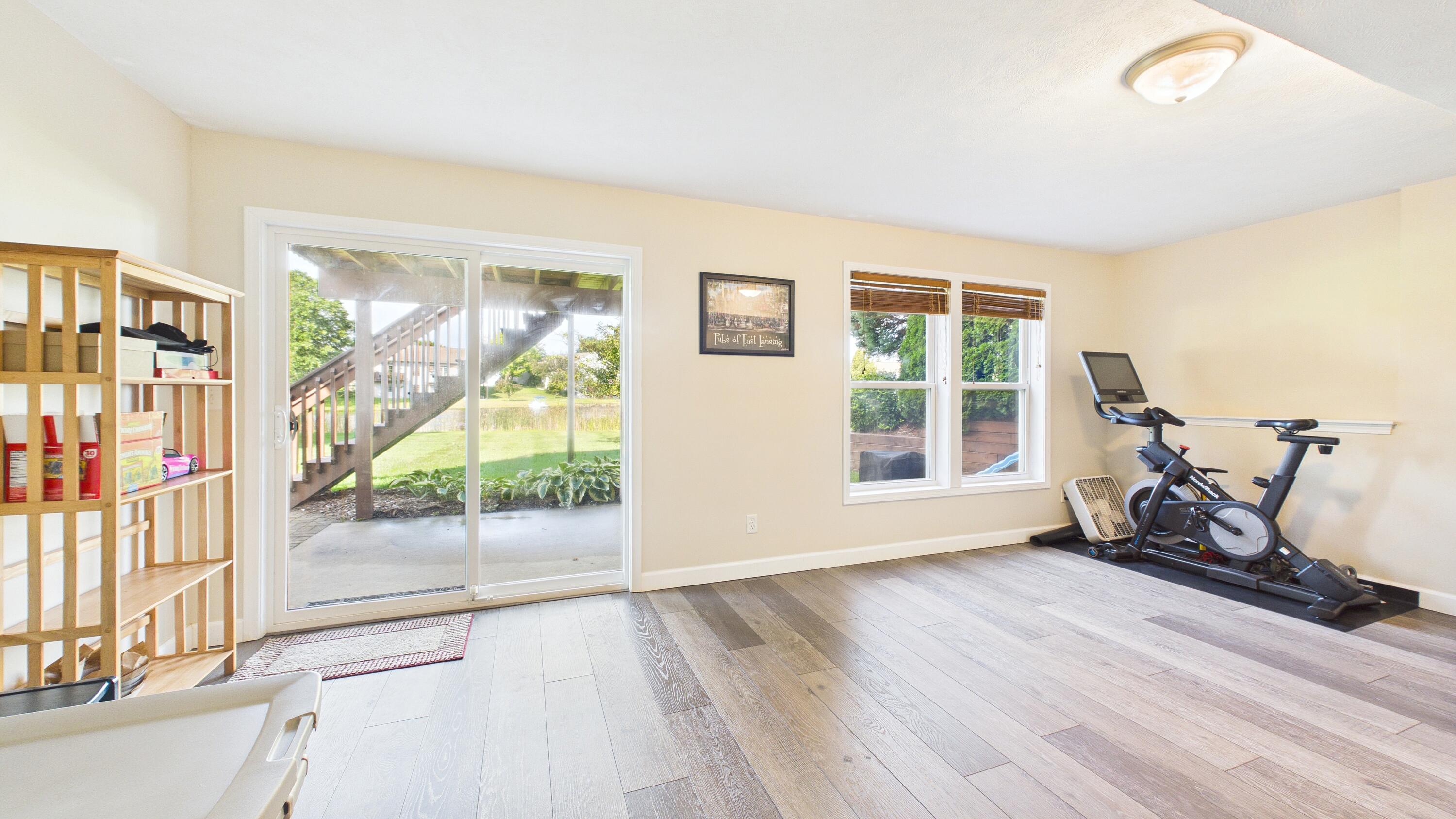 6747 Winter Creek Road Norton Shores MI 49444