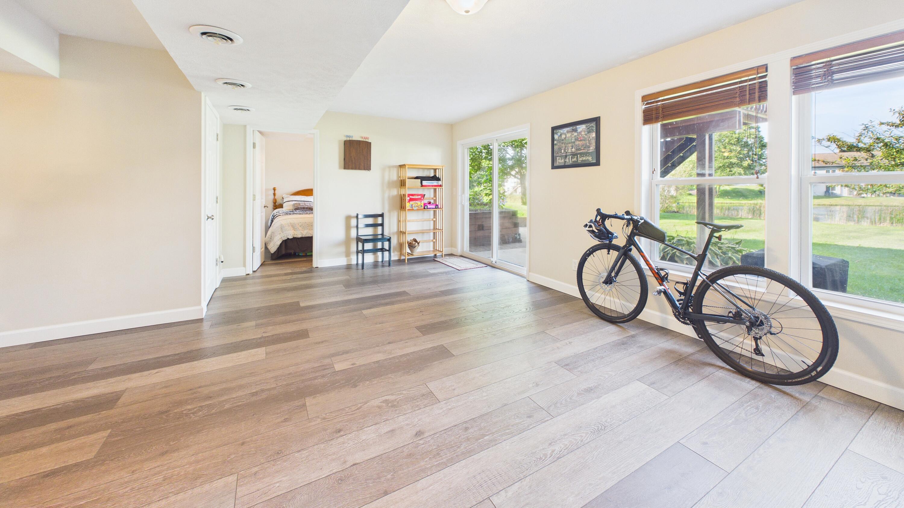 6747 Winter Creek Road Norton Shores MI 49444