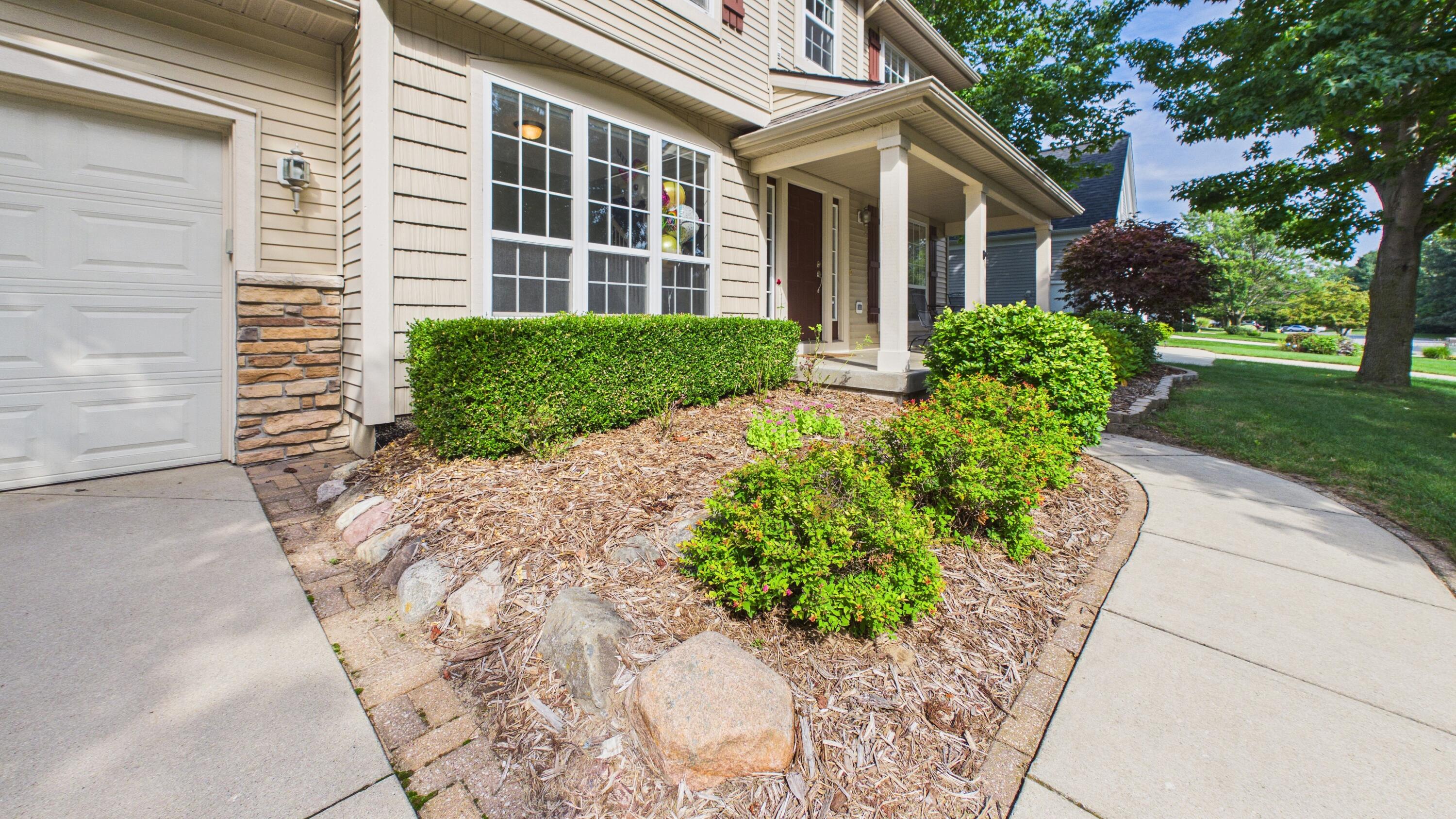 6747 Winter Creek Road Norton Shores MI 49444