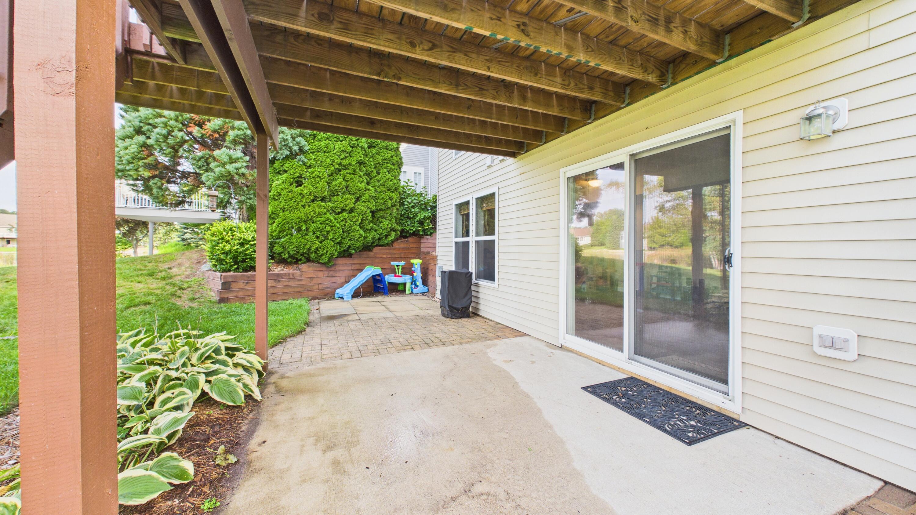 6747 Winter Creek Road Norton Shores MI 49444