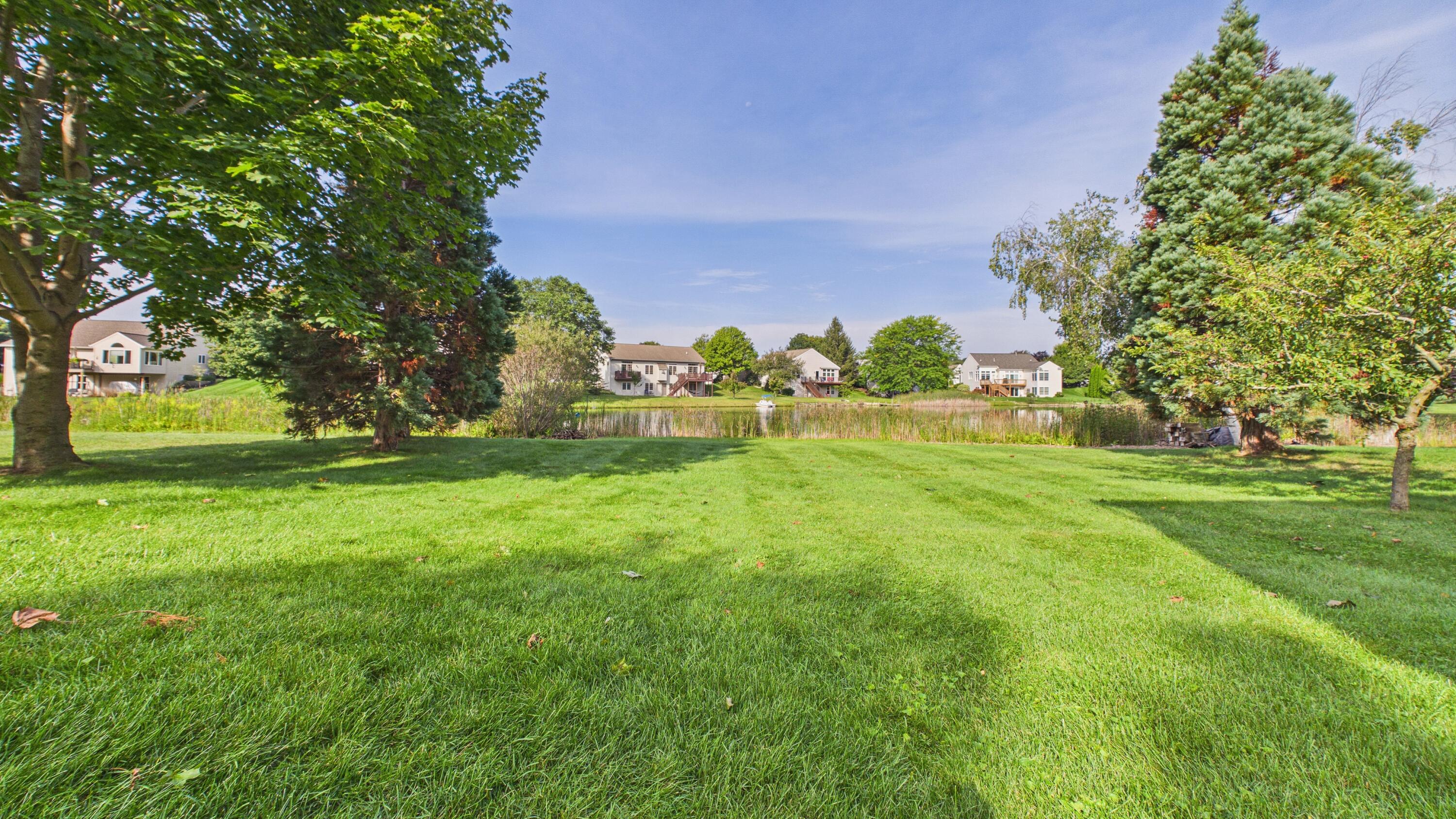 6747 Winter Creek Road Norton Shores MI 49444