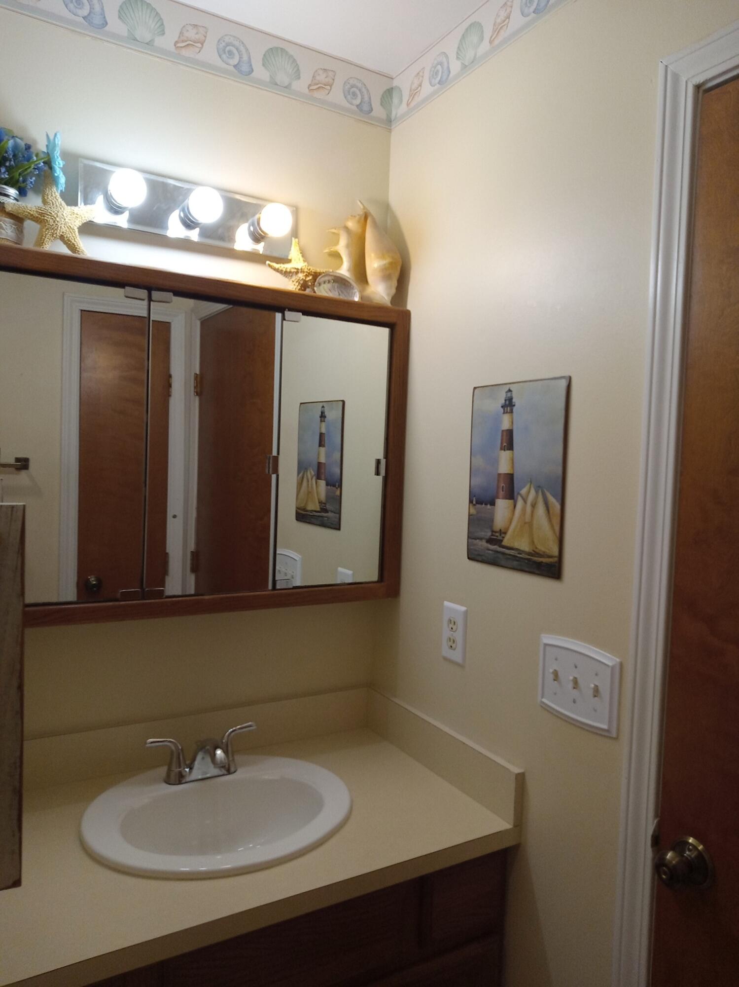 3275 112th Avenue Holland MI 49424