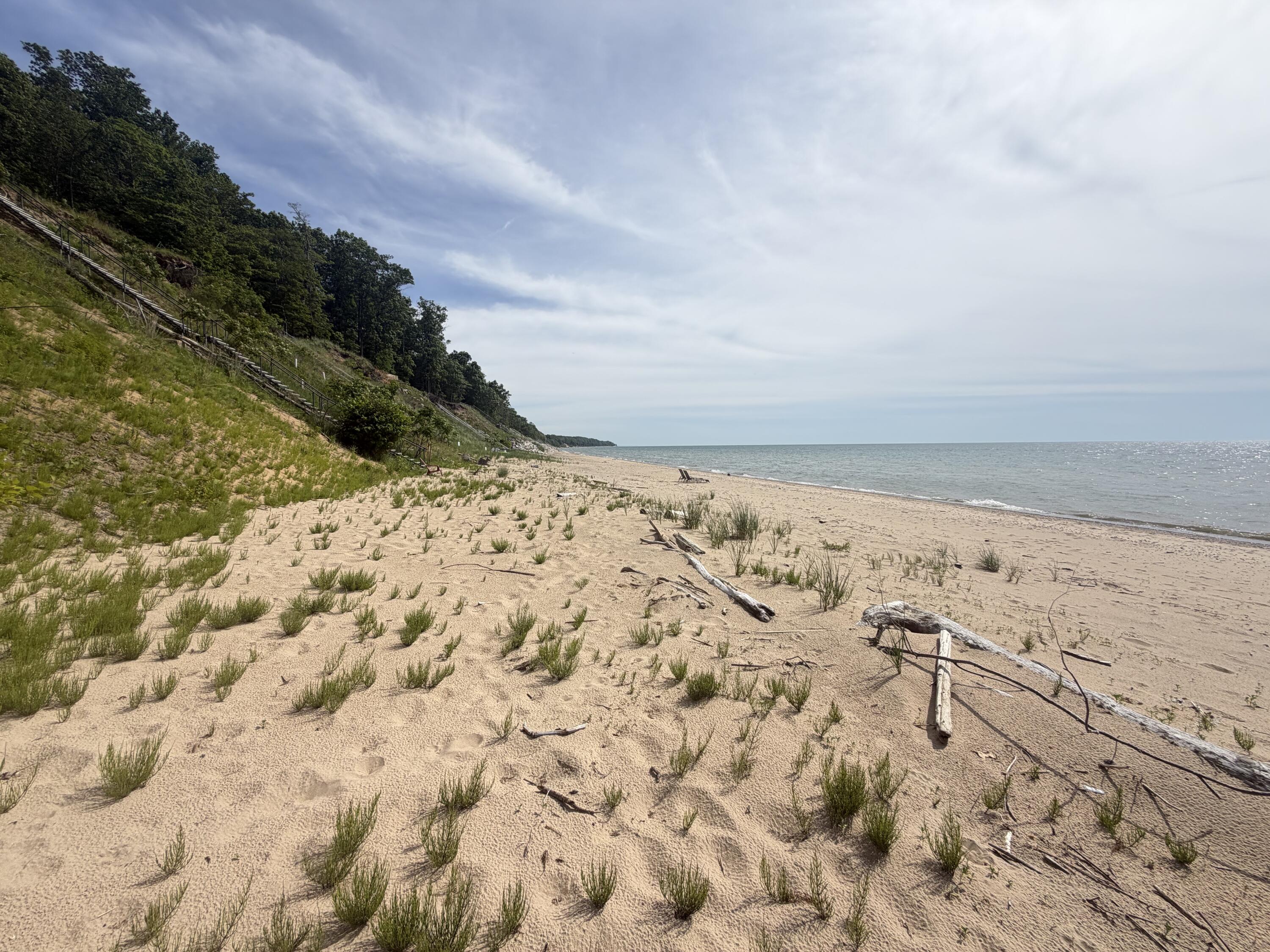 2450 Lakeshore Drive Fennville MI 49408