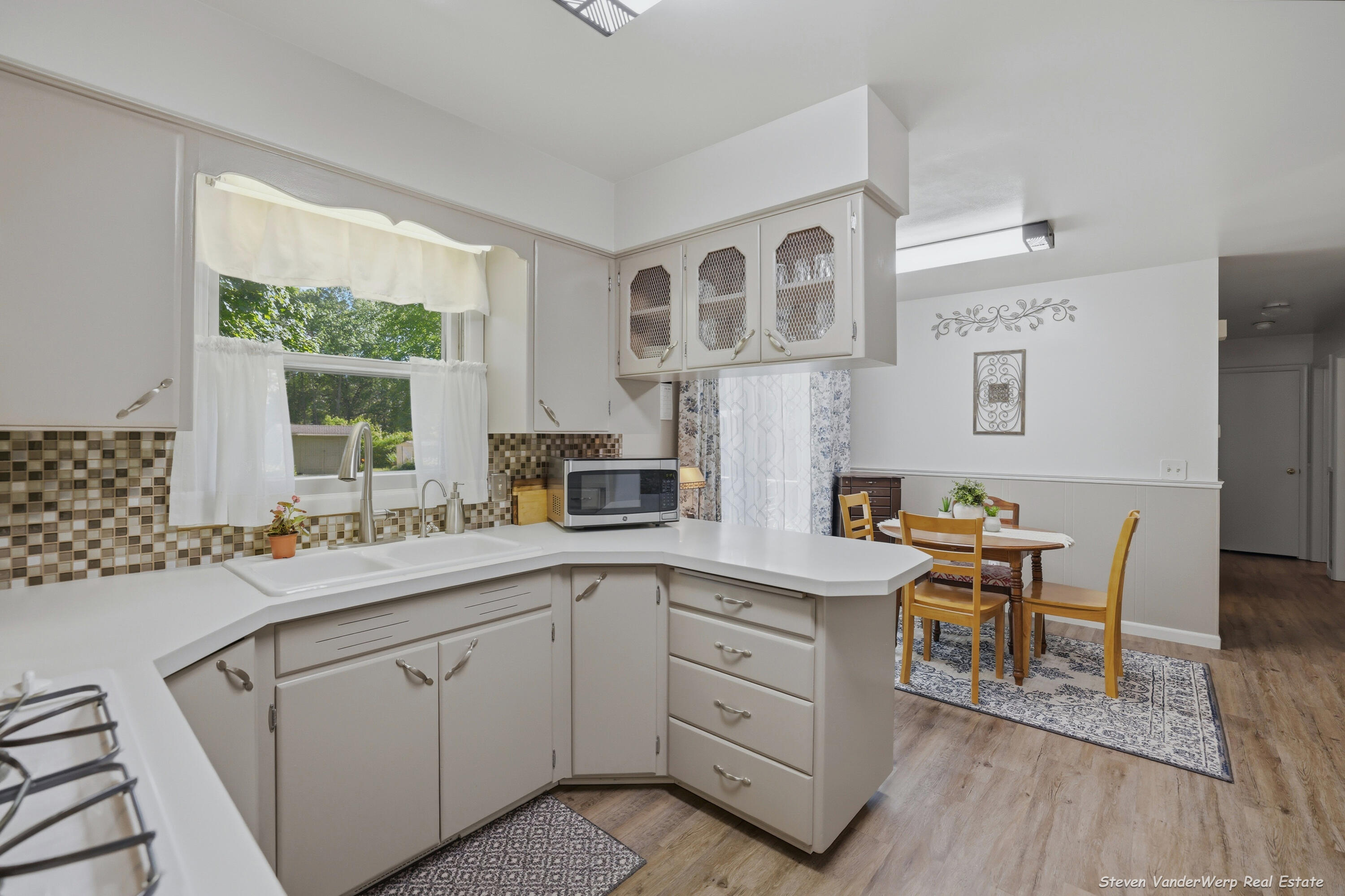 1935 Nielwood Drive Muskegon MI 49445