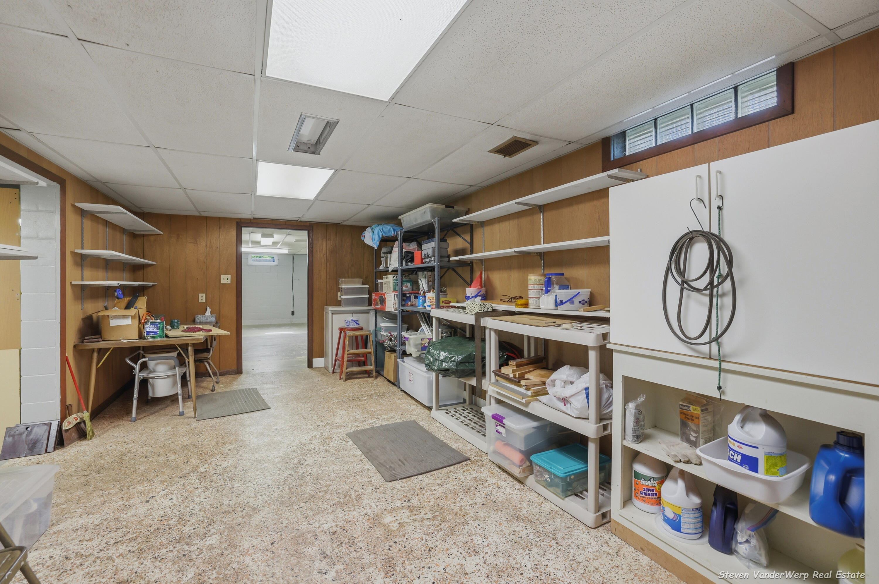 1935 Nielwood Drive Muskegon MI 49445