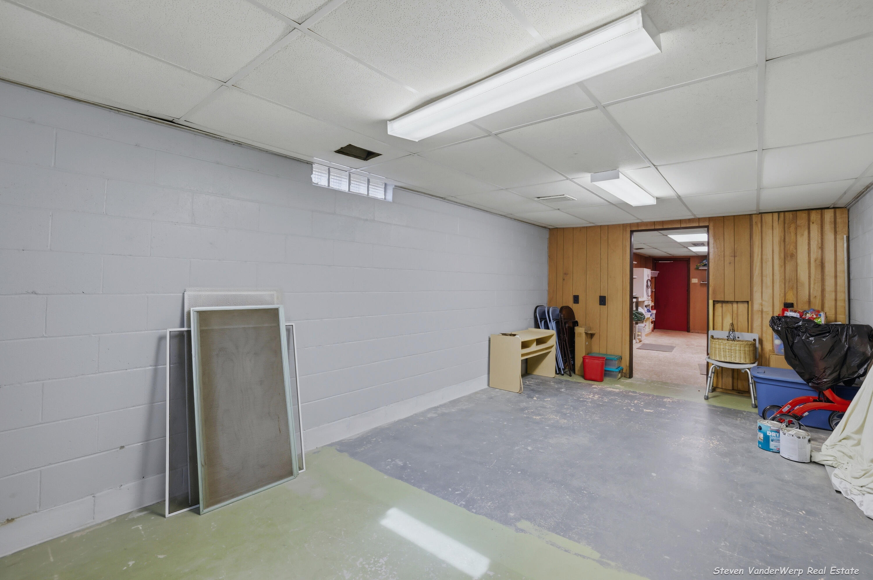 1935 Nielwood Drive Muskegon MI 49445