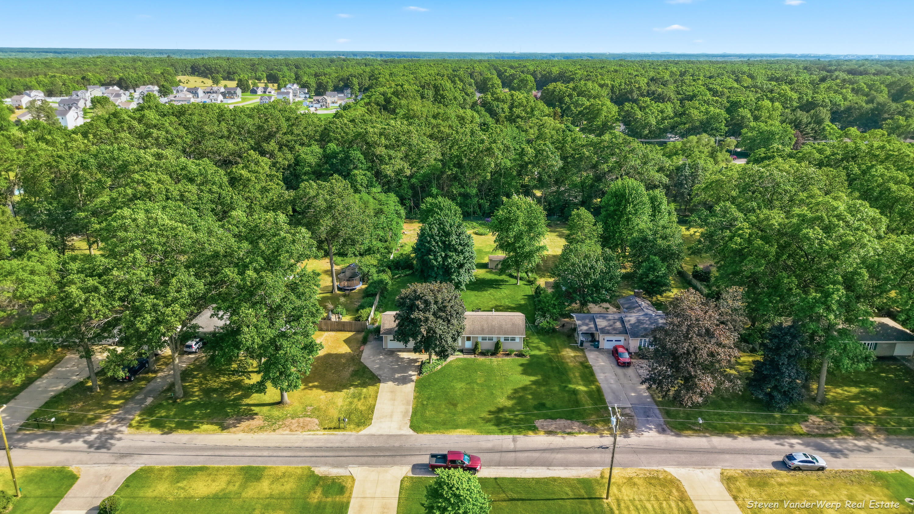 1935 Nielwood Drive Muskegon MI 49445