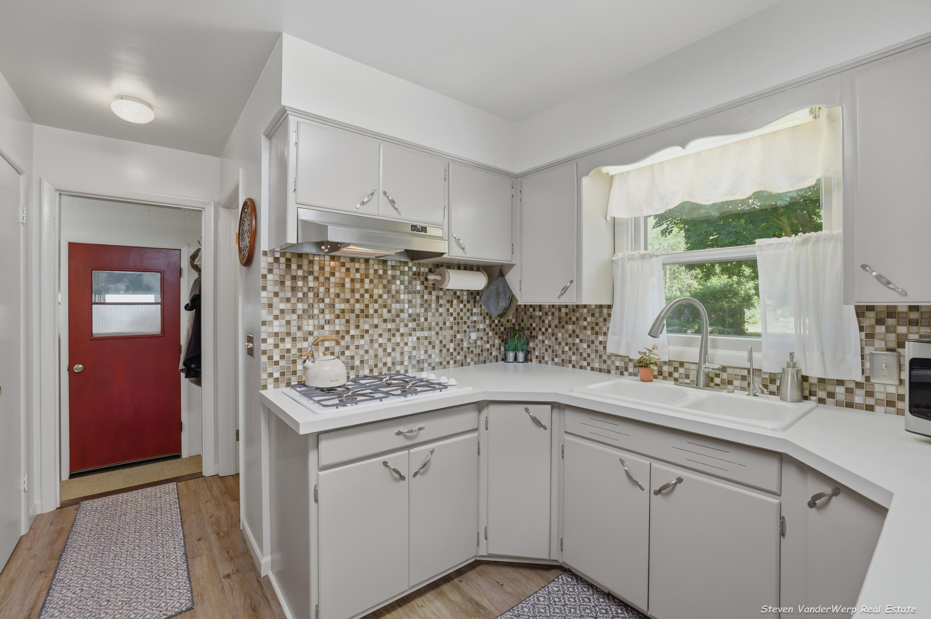 1935 Nielwood Drive Muskegon MI 49445