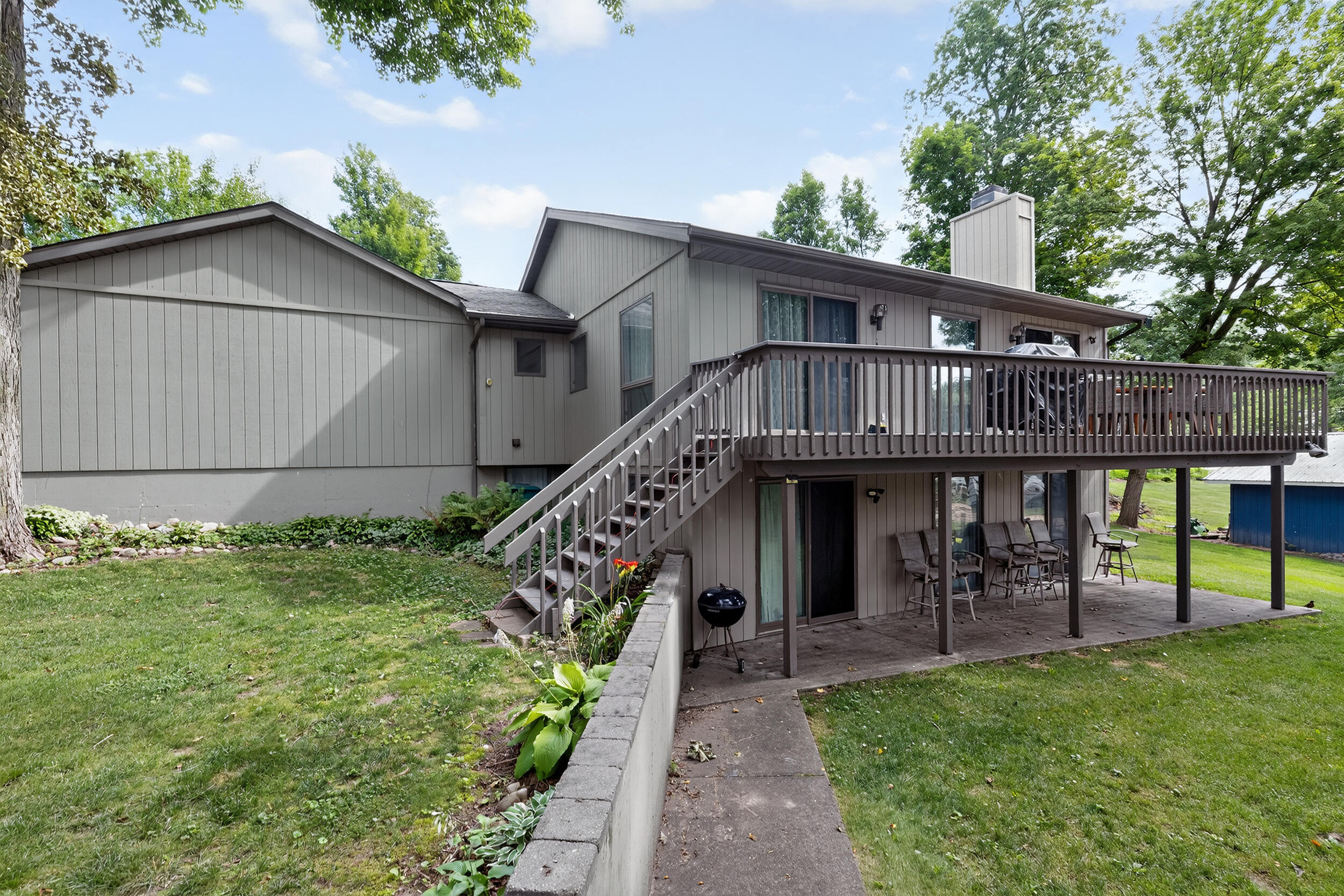 22403 Maple Row Street Cassopolis MI 49031