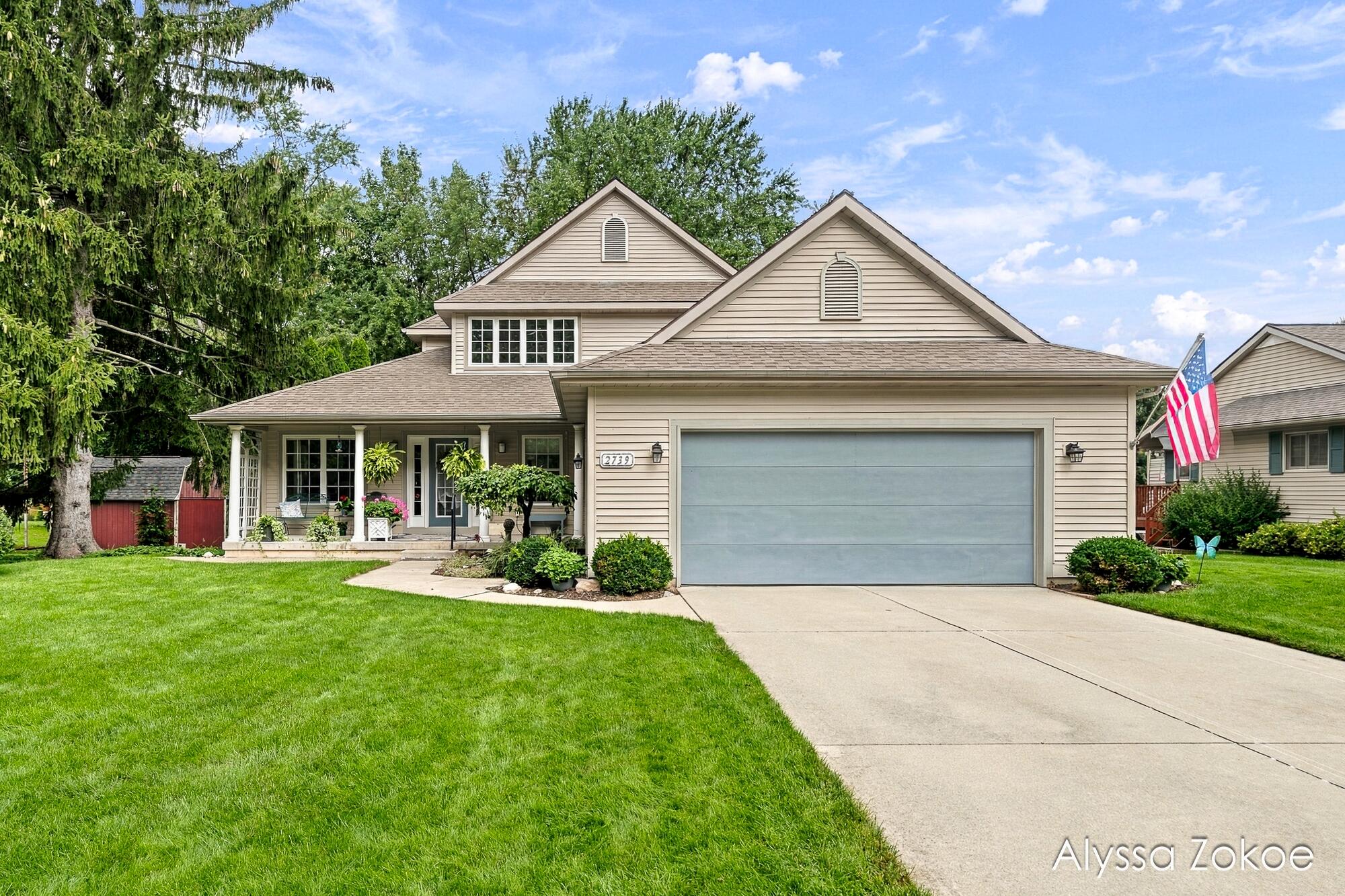 2739 Wellspring NW Grand Rapids MI 49504
