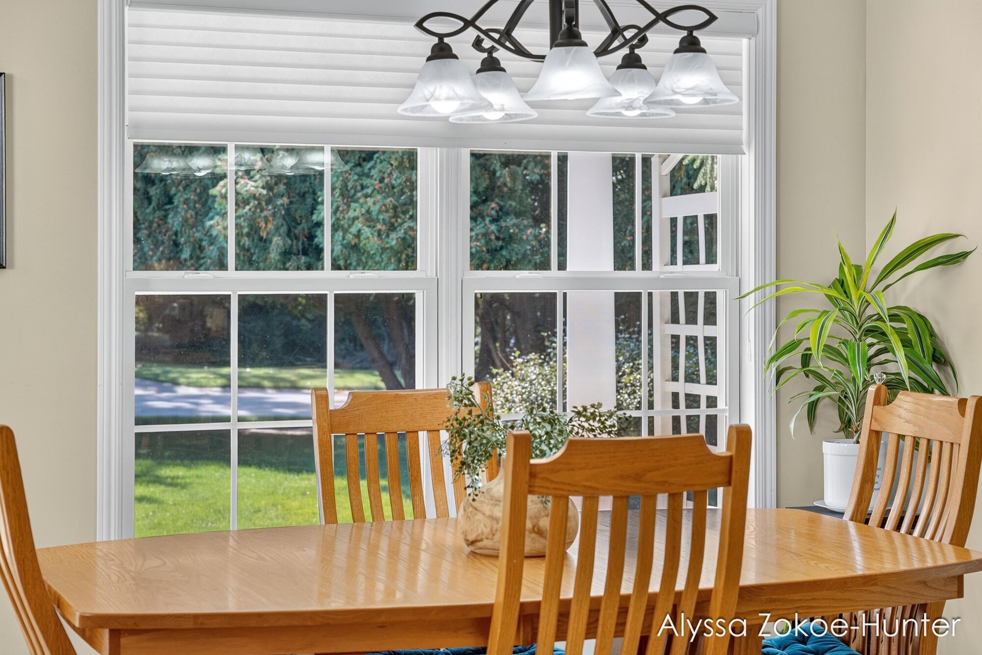 2739 Wellspring NW Grand Rapids MI 49504