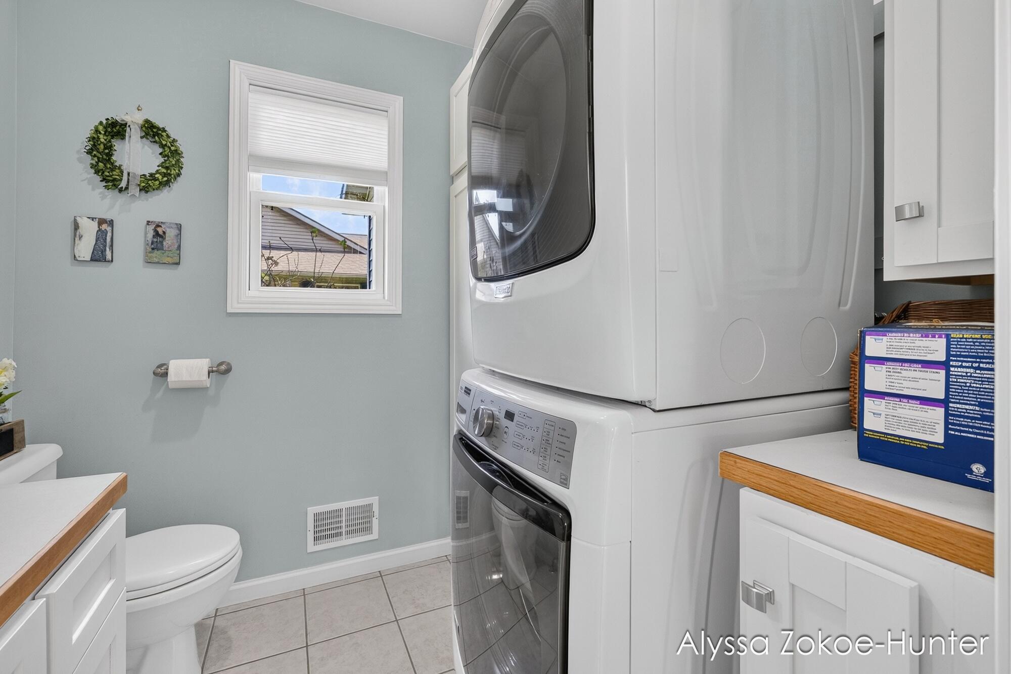 2739 Wellspring NW Grand Rapids MI 49504