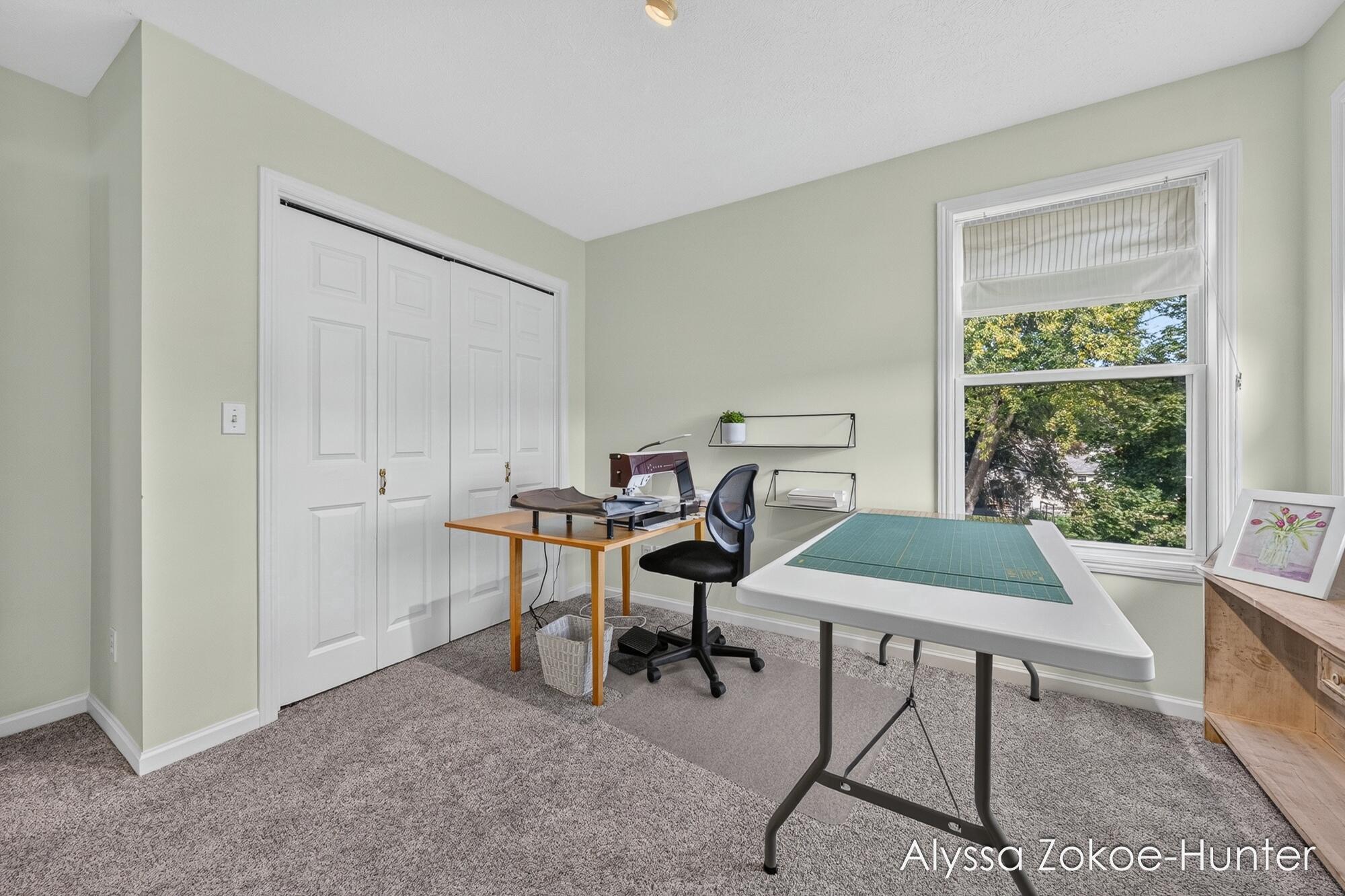 2739 Wellspring NW Grand Rapids MI 49504