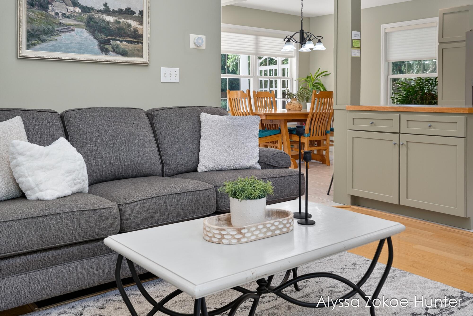 2739 Wellspring NW Grand Rapids MI 49504