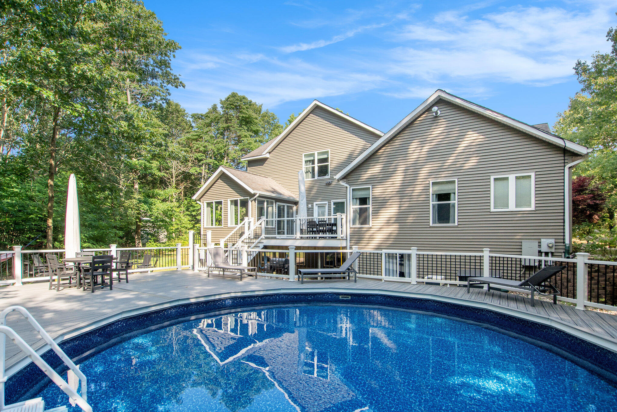 16659 Adler Drive West Olive MI 49460