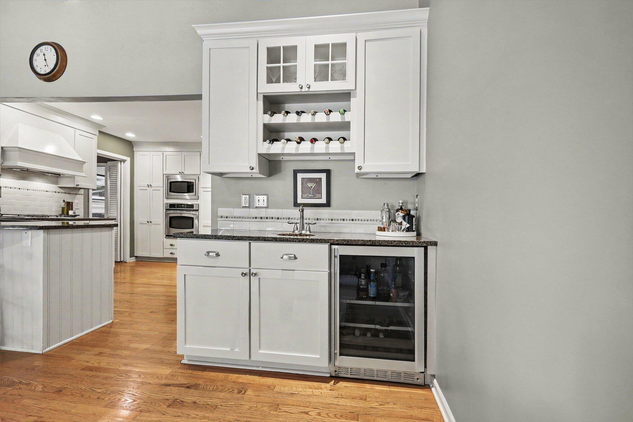 955 San Jose Drive SE East Grand Rapids MI 49506
