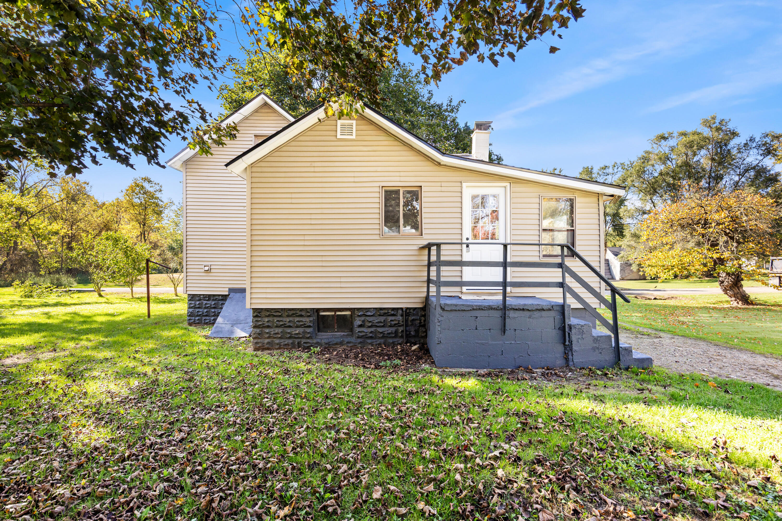 767 Alger Street Kalamazoo MI 49048