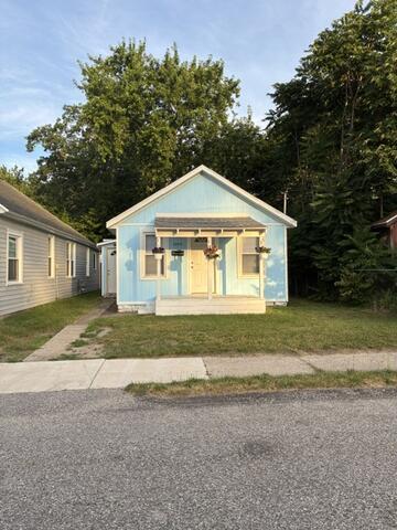 2203 Larue Street Muskegon MI 49441