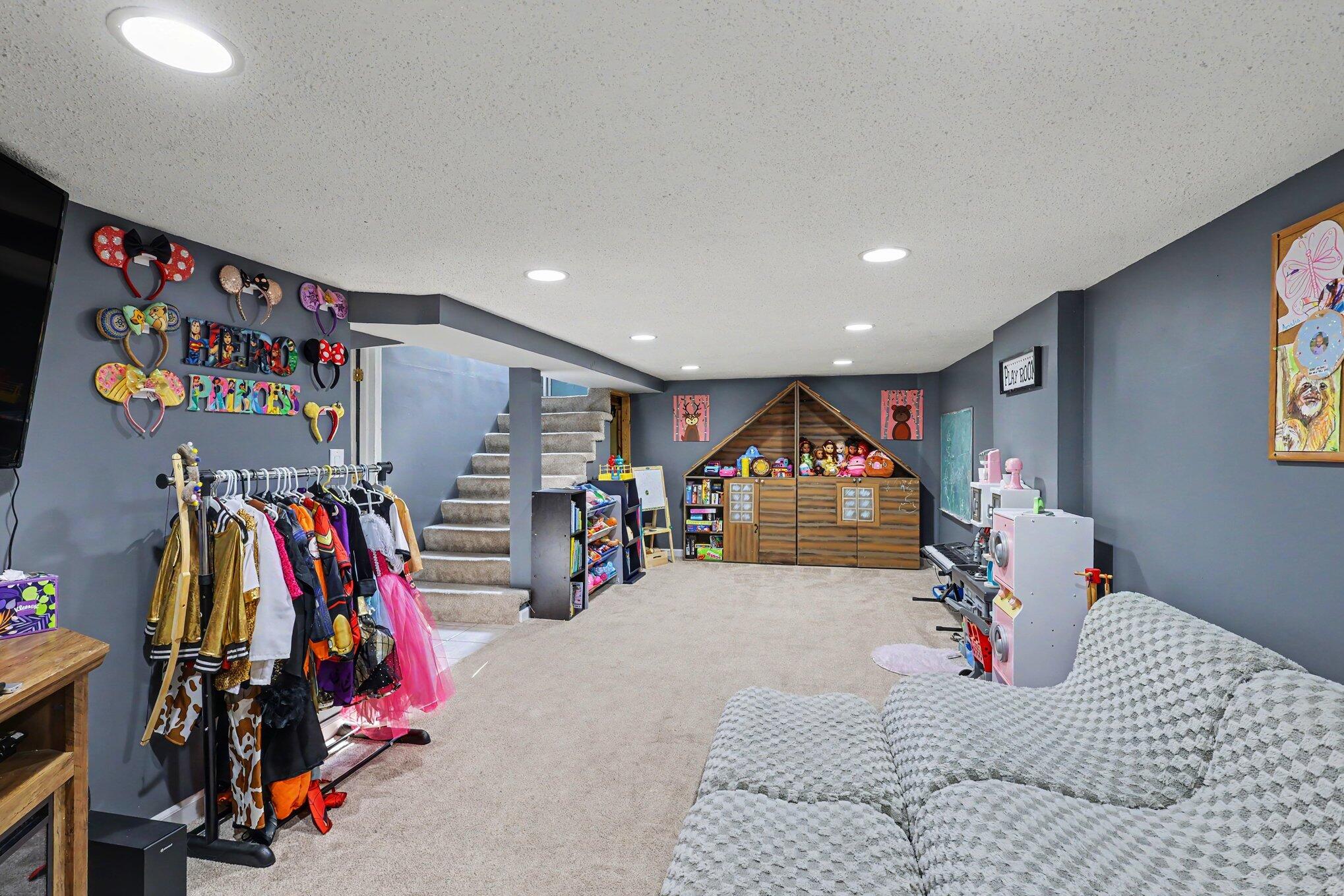 1357 Cornell Road Muskegon MI 49441