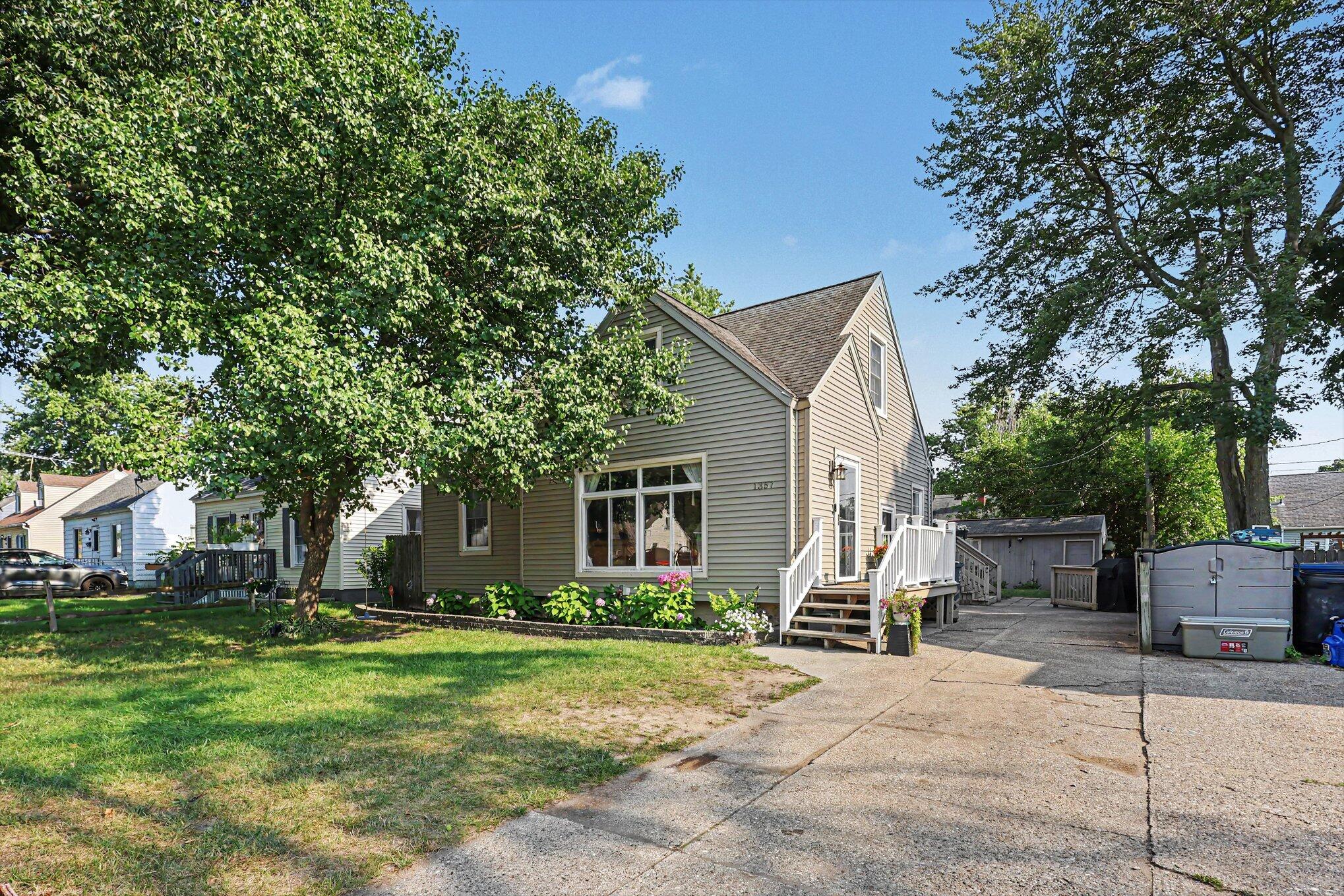 1357 Cornell Road Muskegon MI 49441