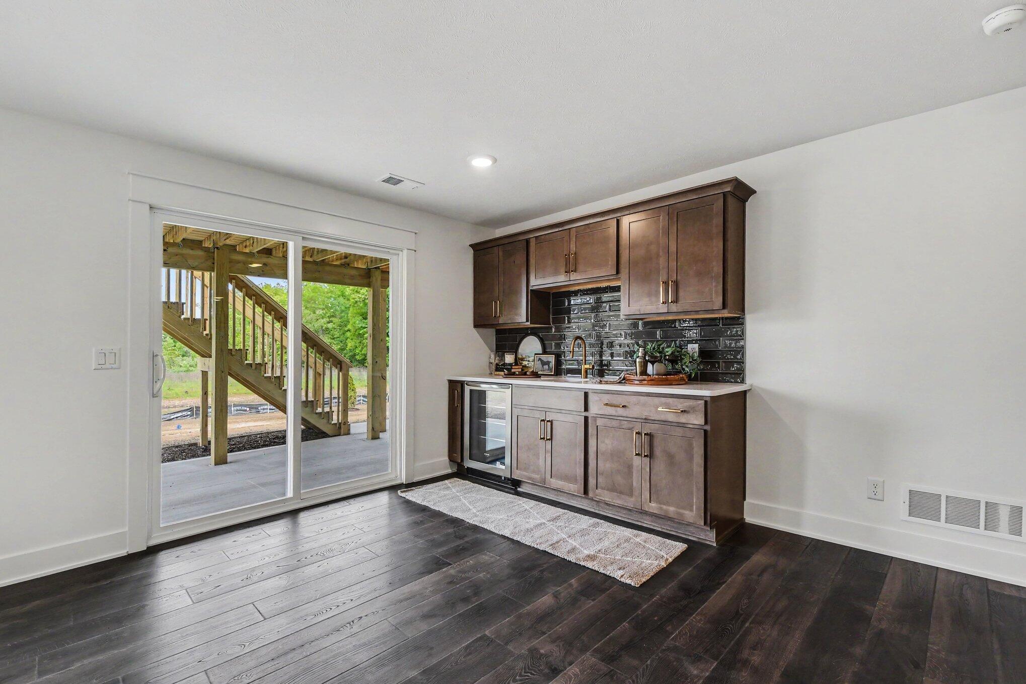 7814 Woodhurst Drive NE Rockford MI 49341