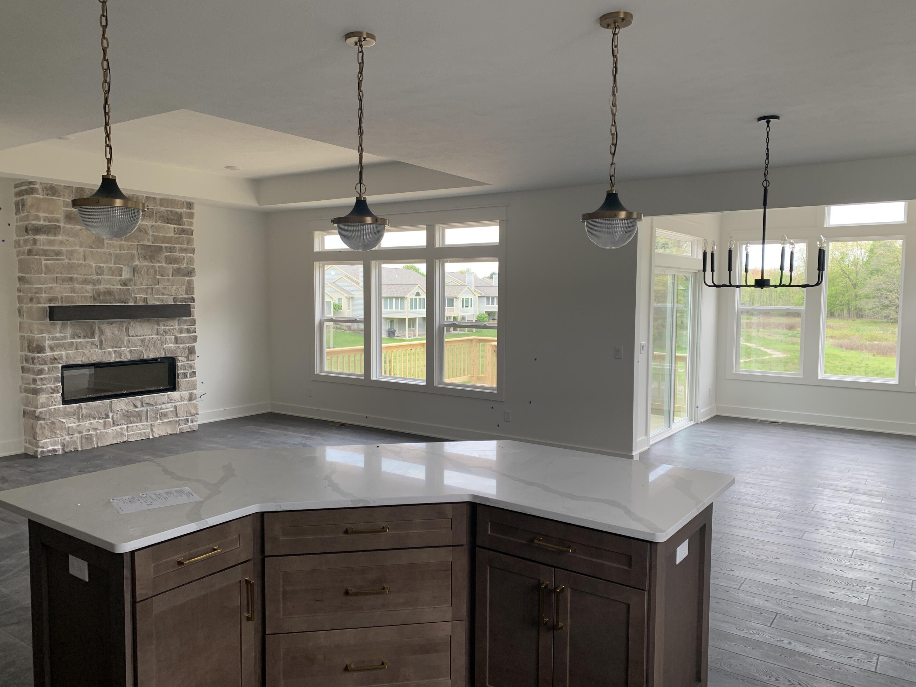 7814 Woodhurst Drive NE Rockford MI 49341