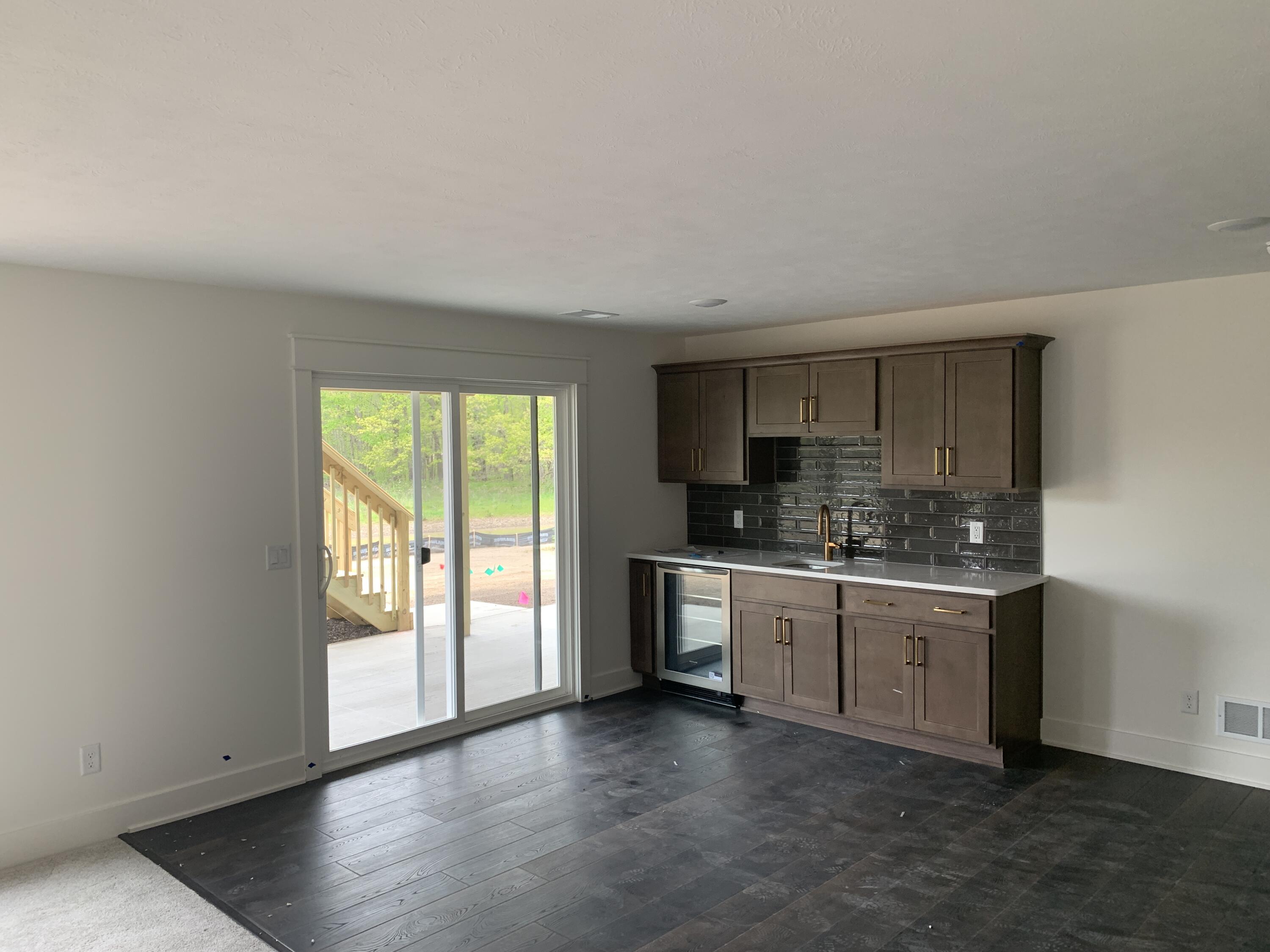 7814 Woodhurst Drive NE Rockford MI 49341