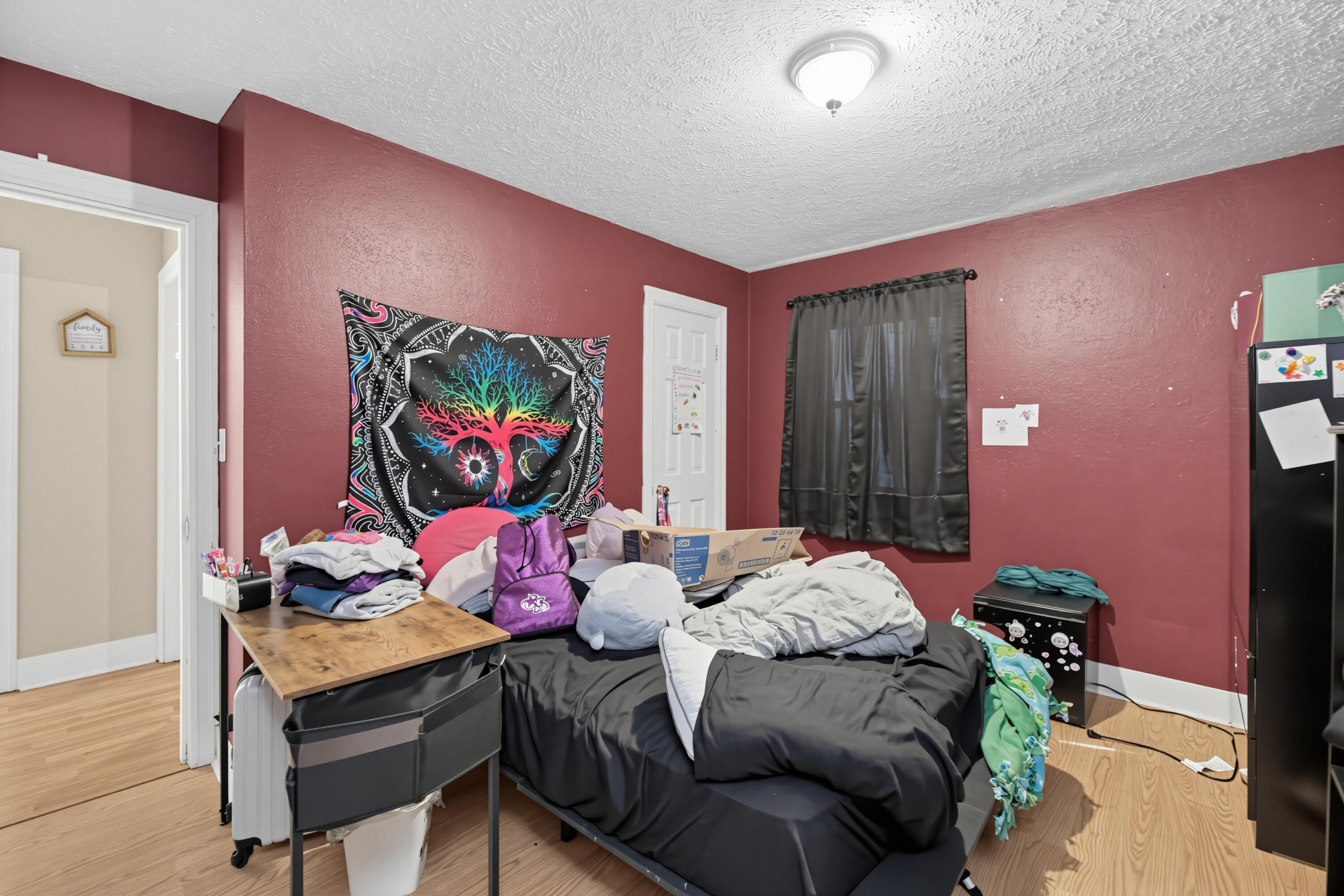1960 Calvin Avenue Muskegon MI 49442