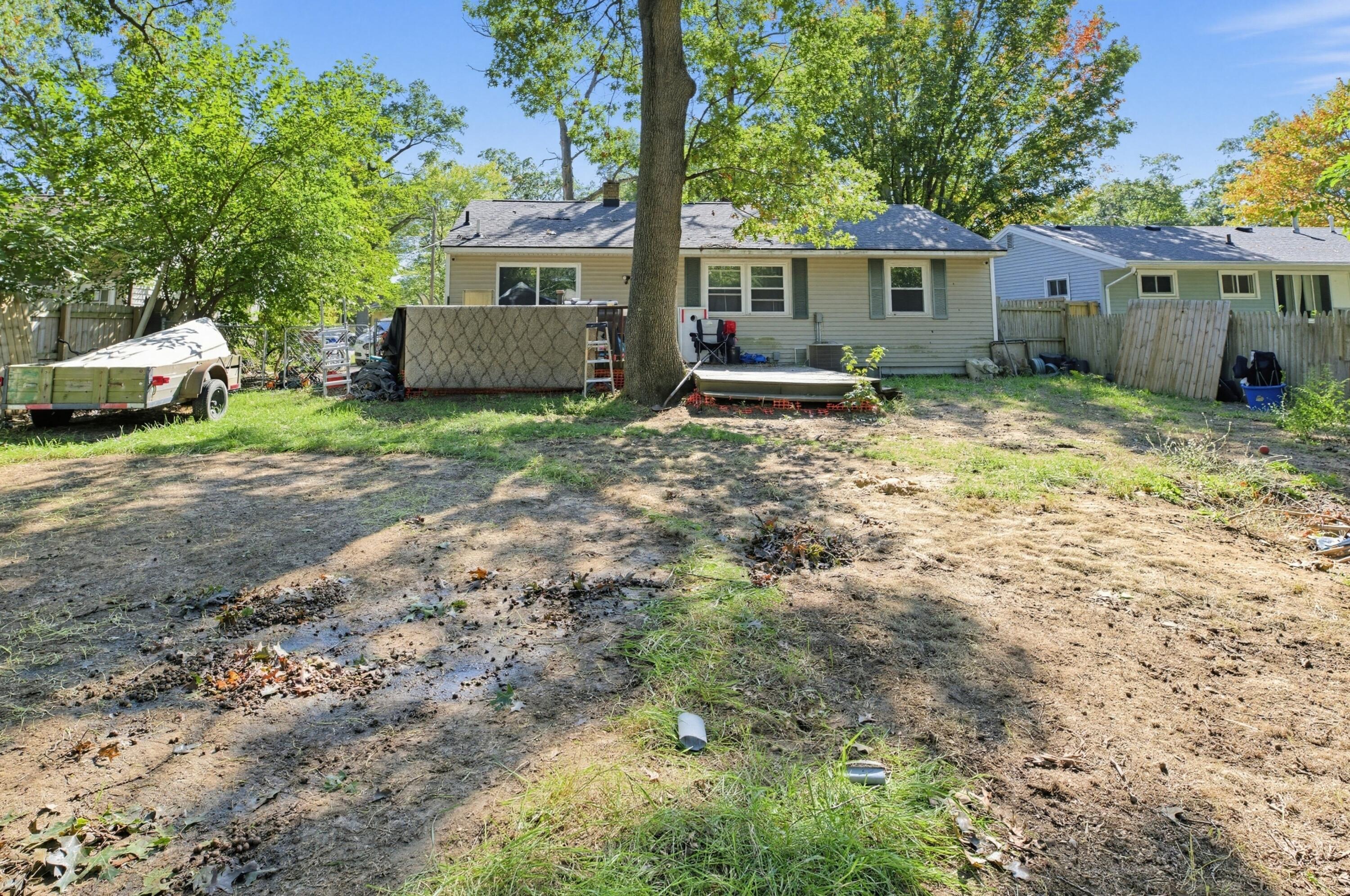 1960 Calvin Avenue Muskegon MI 49442
