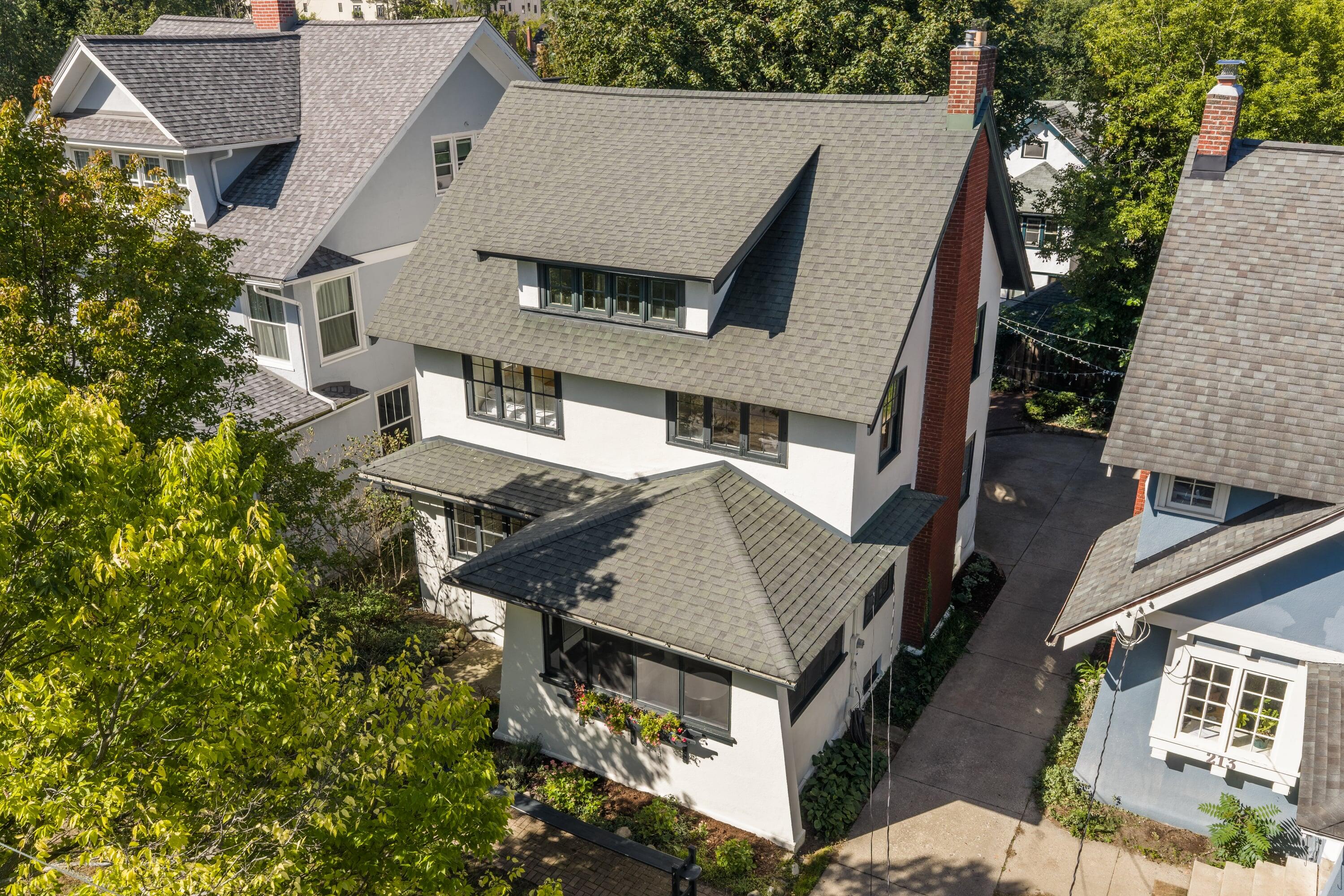 217 Hampton Avenue SE Grand Rapids MI 49506