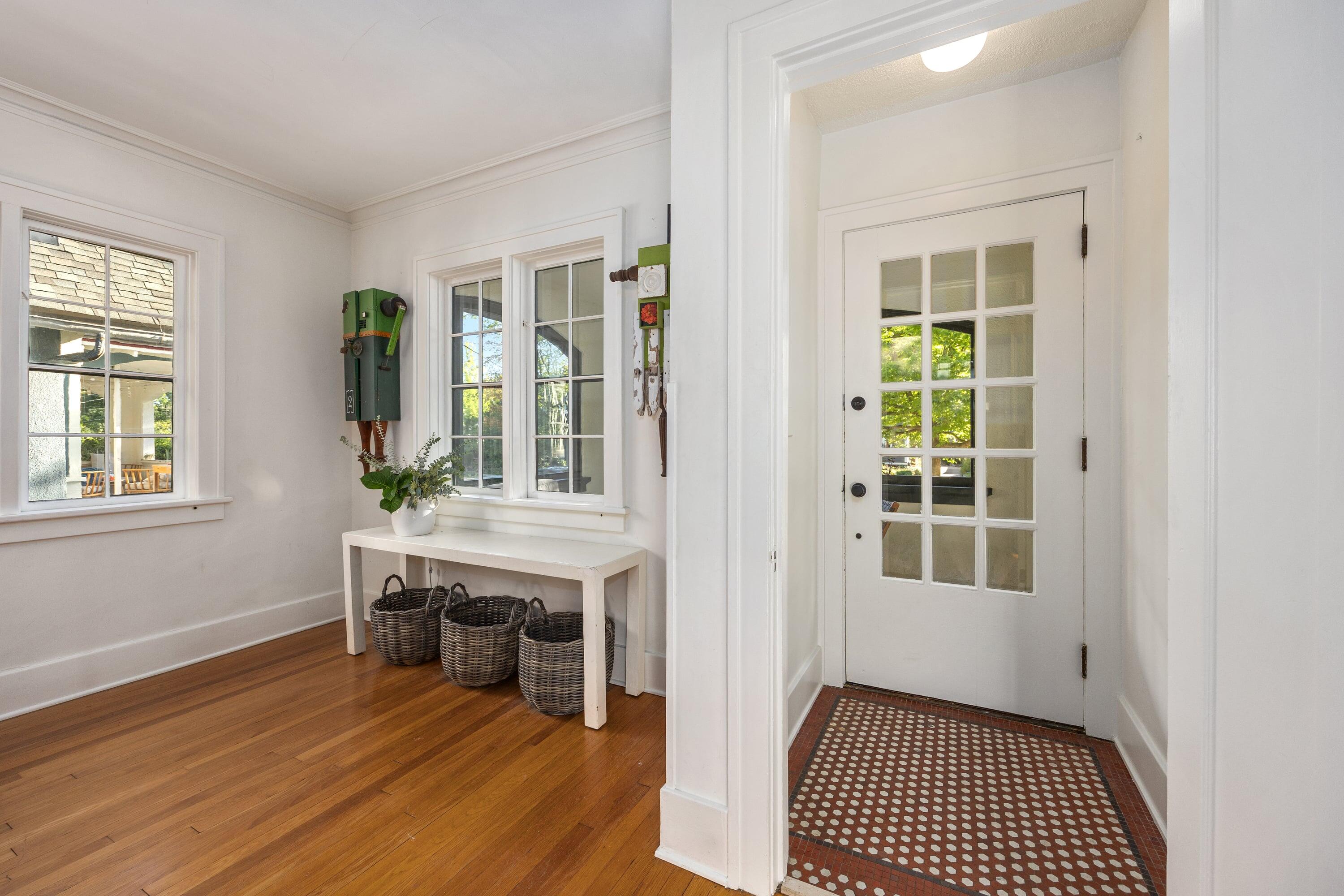217 Hampton Avenue SE Grand Rapids MI 49506