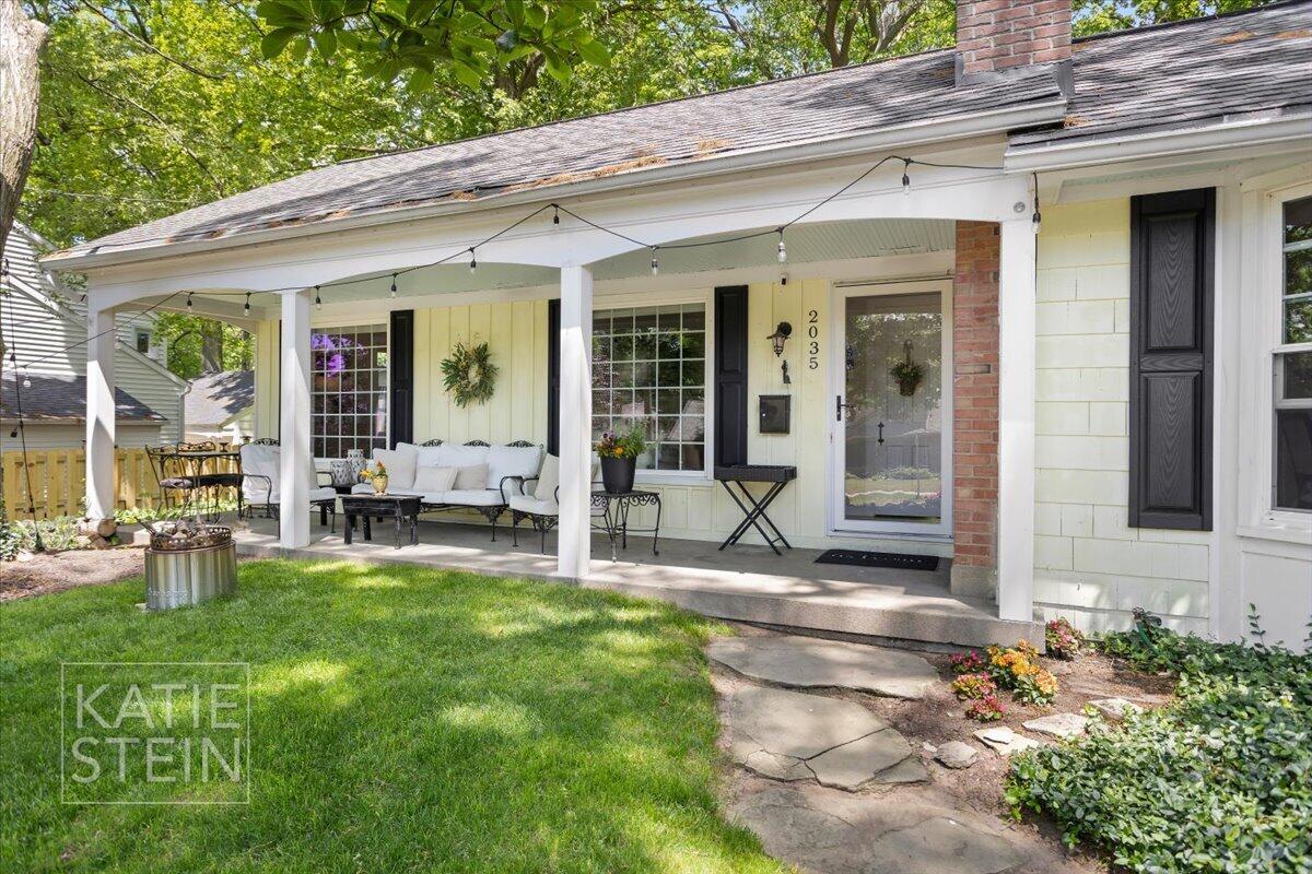 2035 Hall Street SE Grand Rapids MI 49506