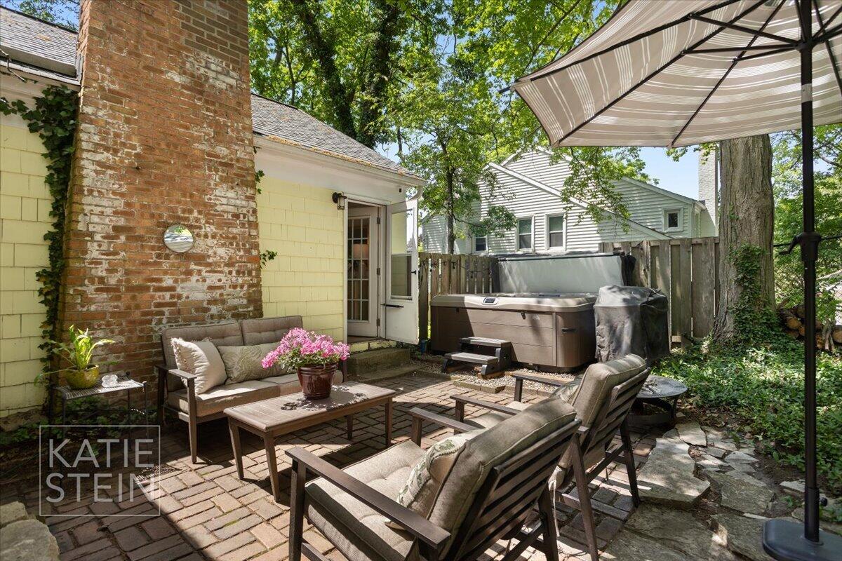 2035 Hall Street SE Grand Rapids MI 49506