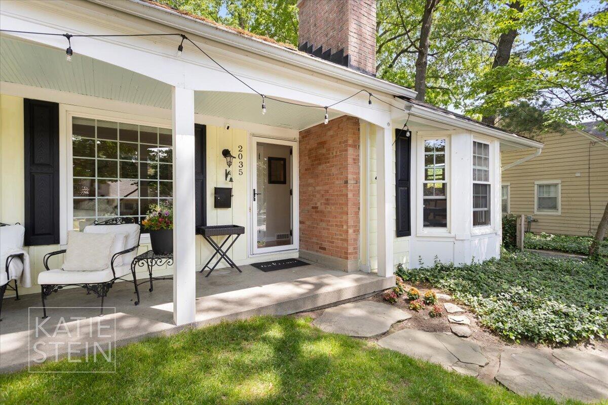2035 Hall Street SE Grand Rapids MI 49506