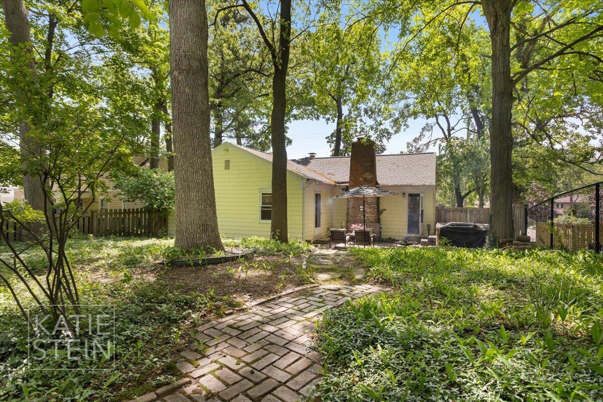 2035 Hall Street SE Grand Rapids MI 49506