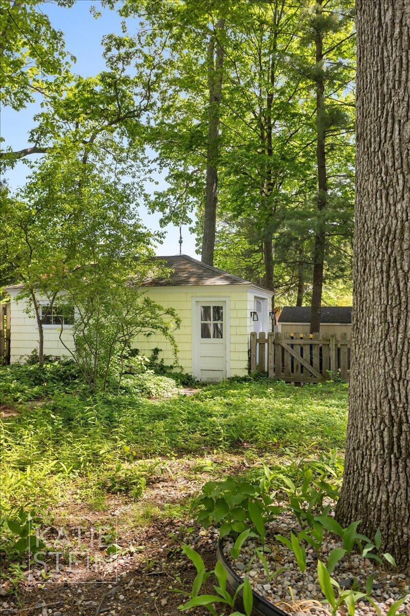 2035 Hall Street SE Grand Rapids MI 49506