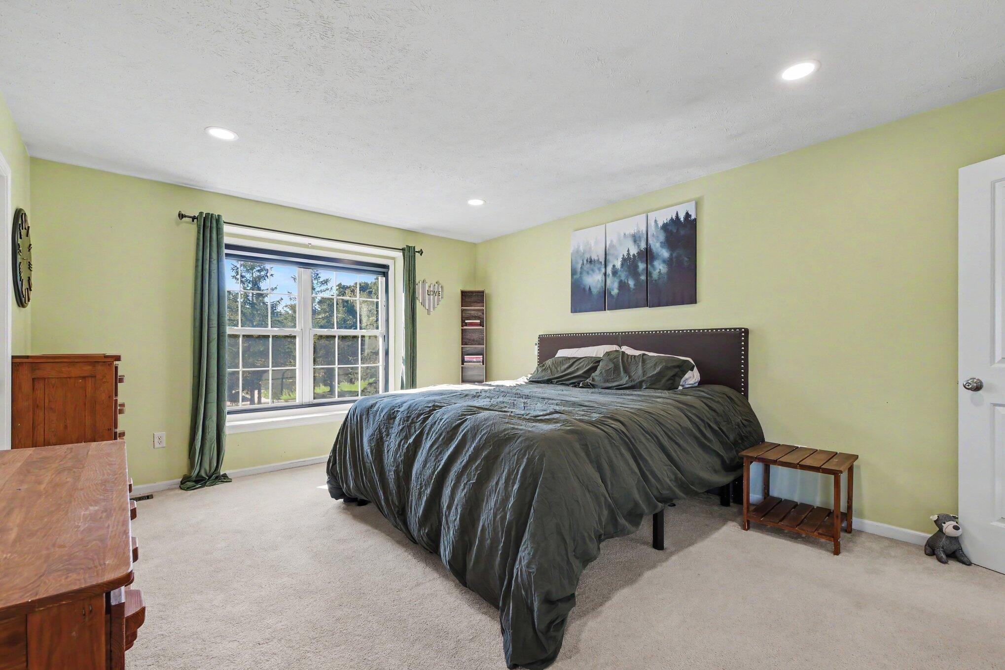 3583 Arbor Chase Court NE Grand Rapids MI 49525