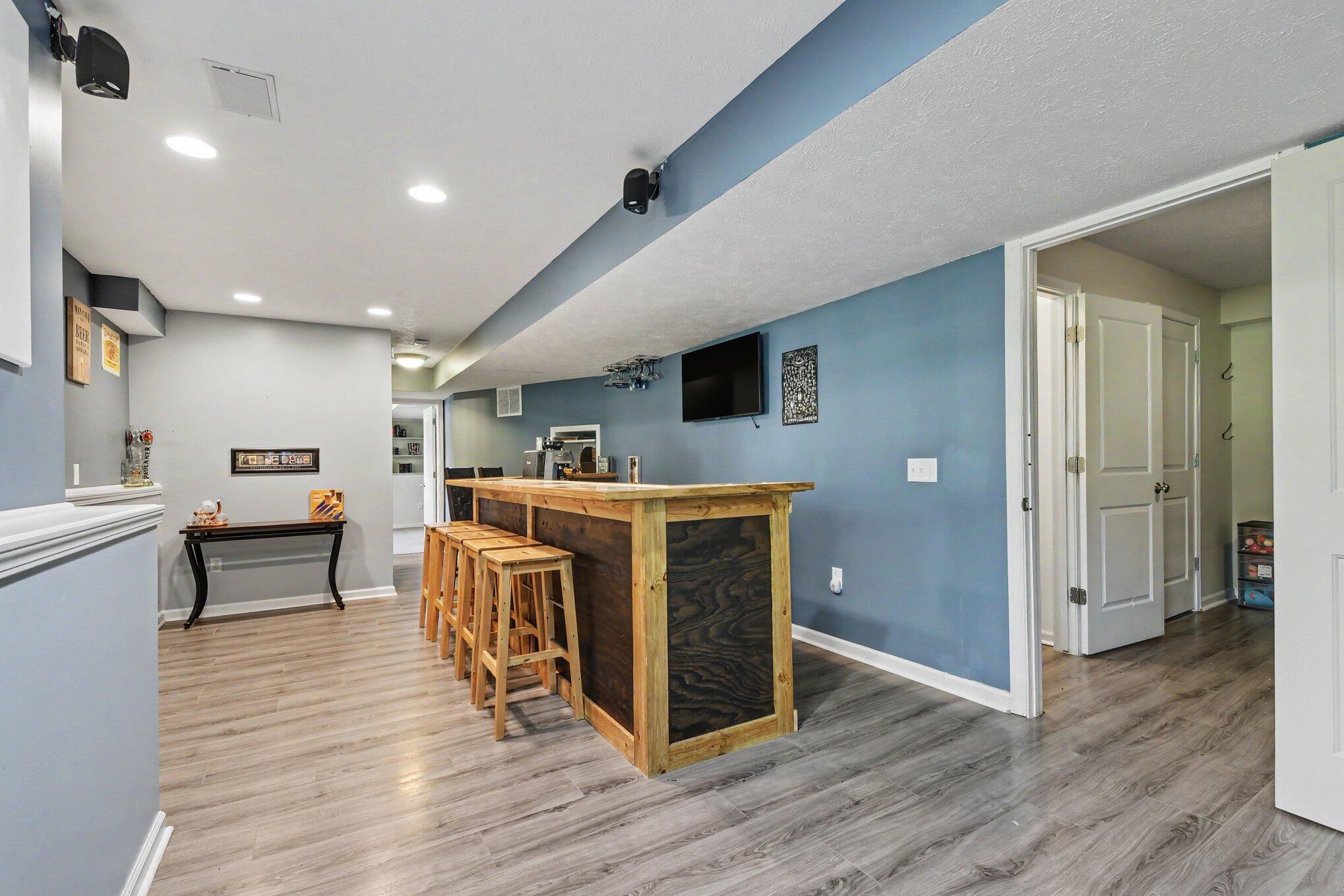 3583 Arbor Chase Court NE Grand Rapids MI 49525