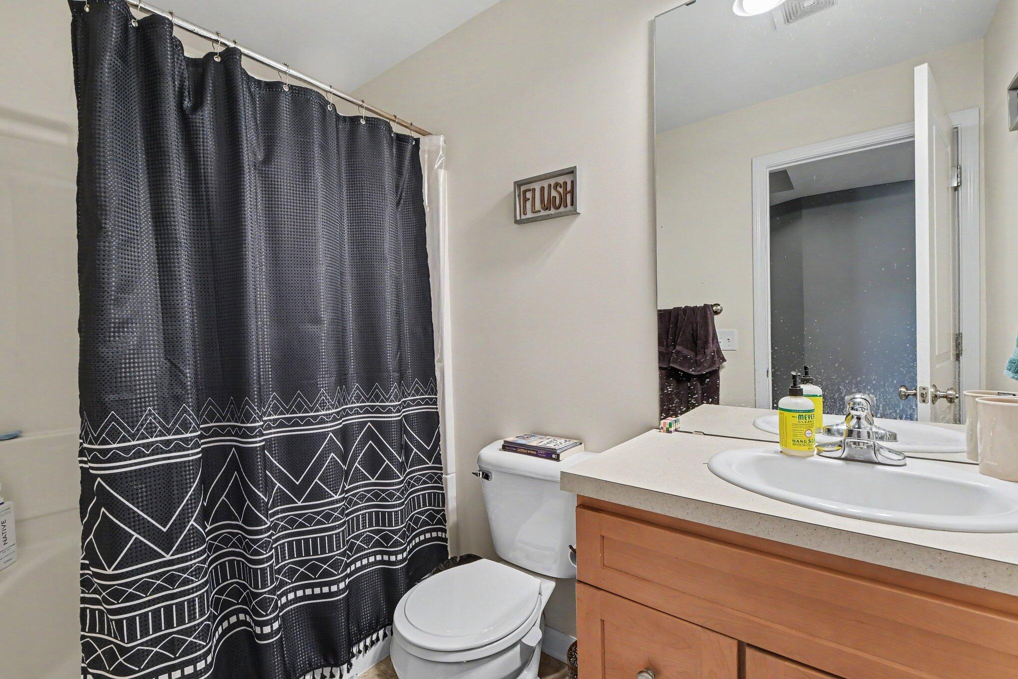 3583 Arbor Chase Court NE Grand Rapids MI 49525